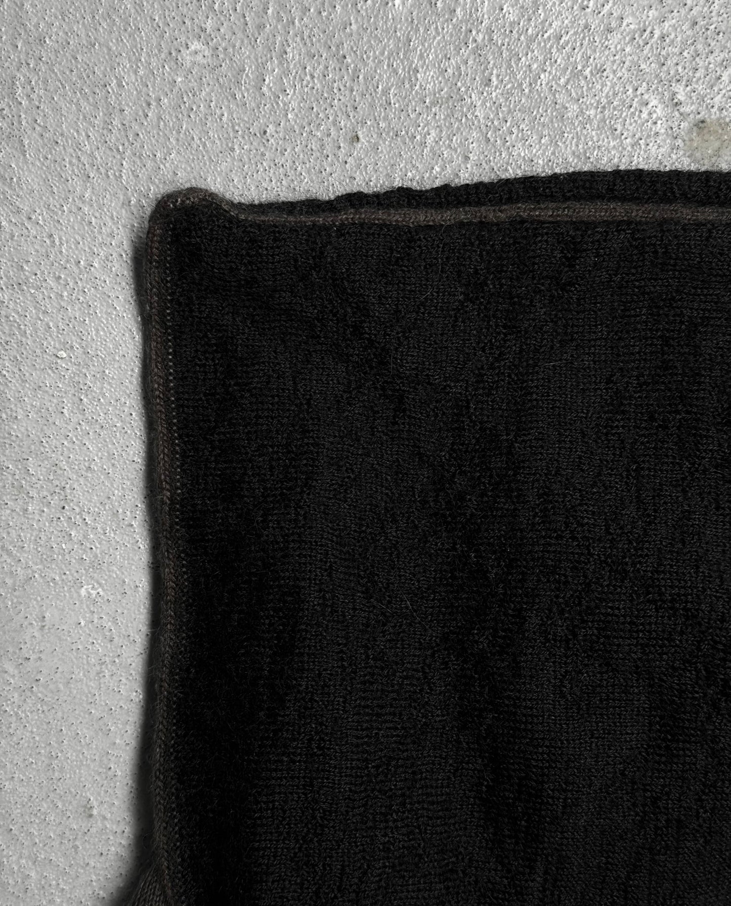 Label Under Construction Cashmere Double Face Square Hat