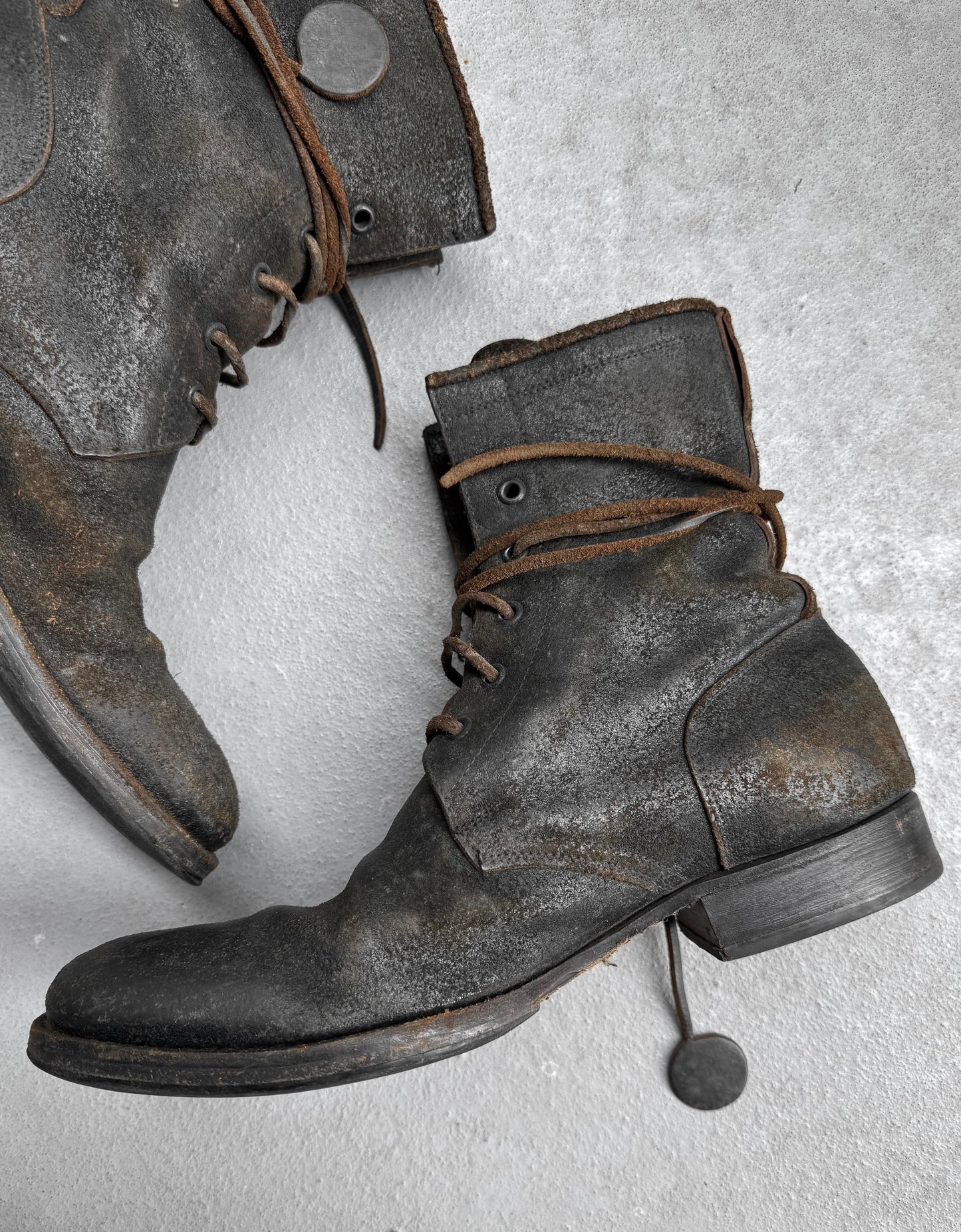 Carpe Diem Early 00s Distressed Horse Leather ‘S23M’ Lace-up Boots