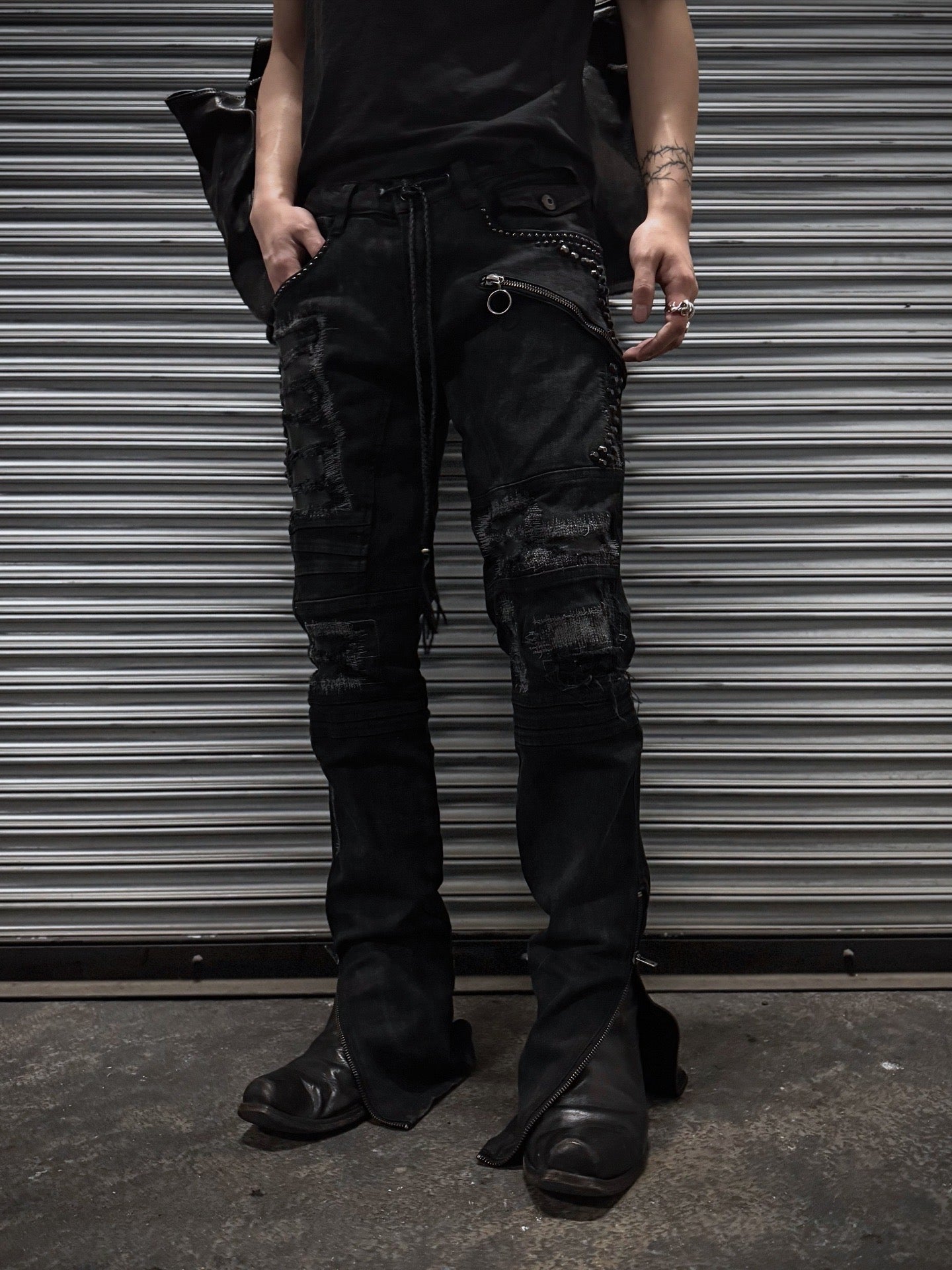 KMRii Early 00s Goatskin Patches Studded Crush Flare-zip Denim