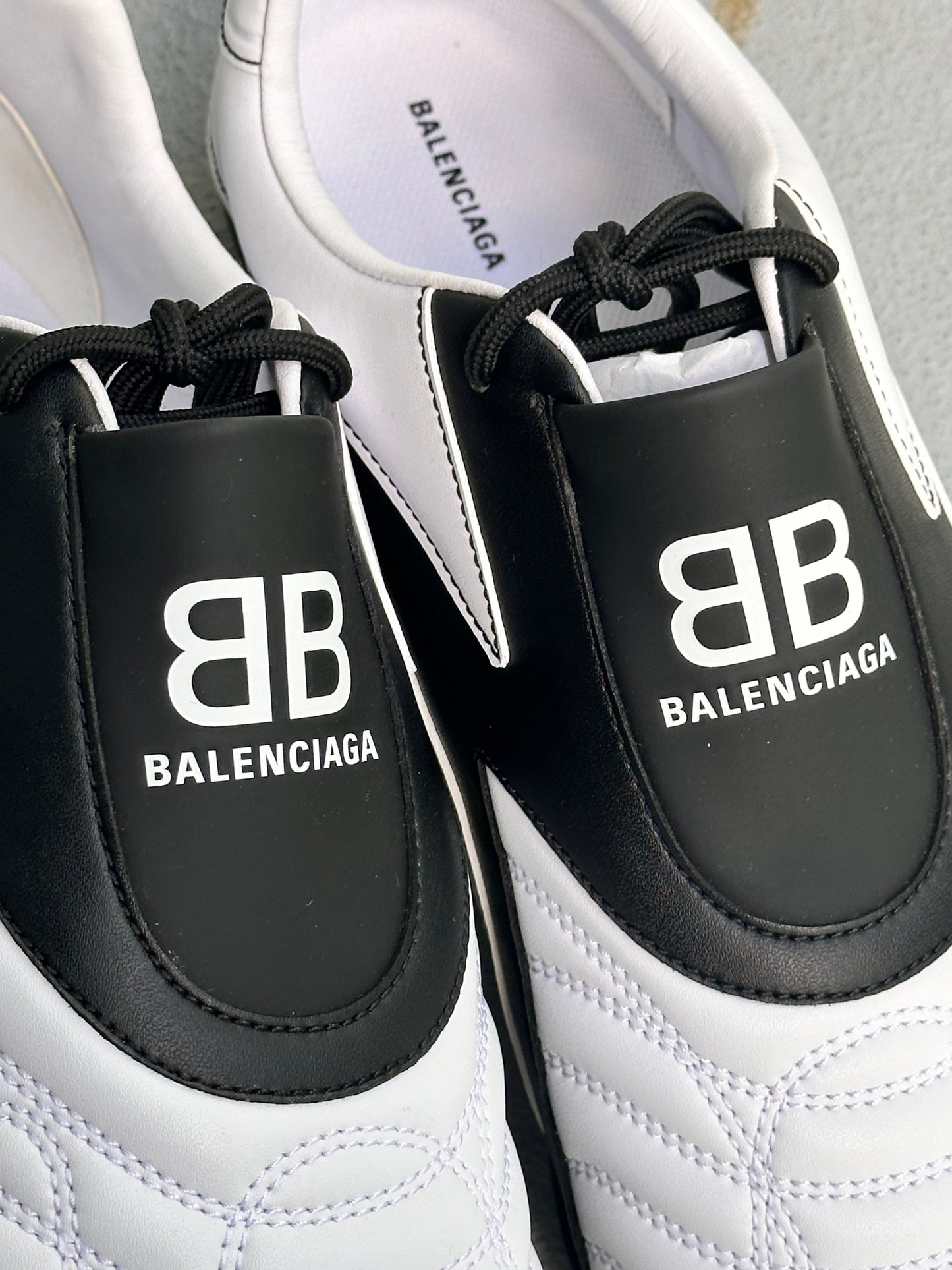 BALENCIAGA AW20 “Zen” Leather Sneakers