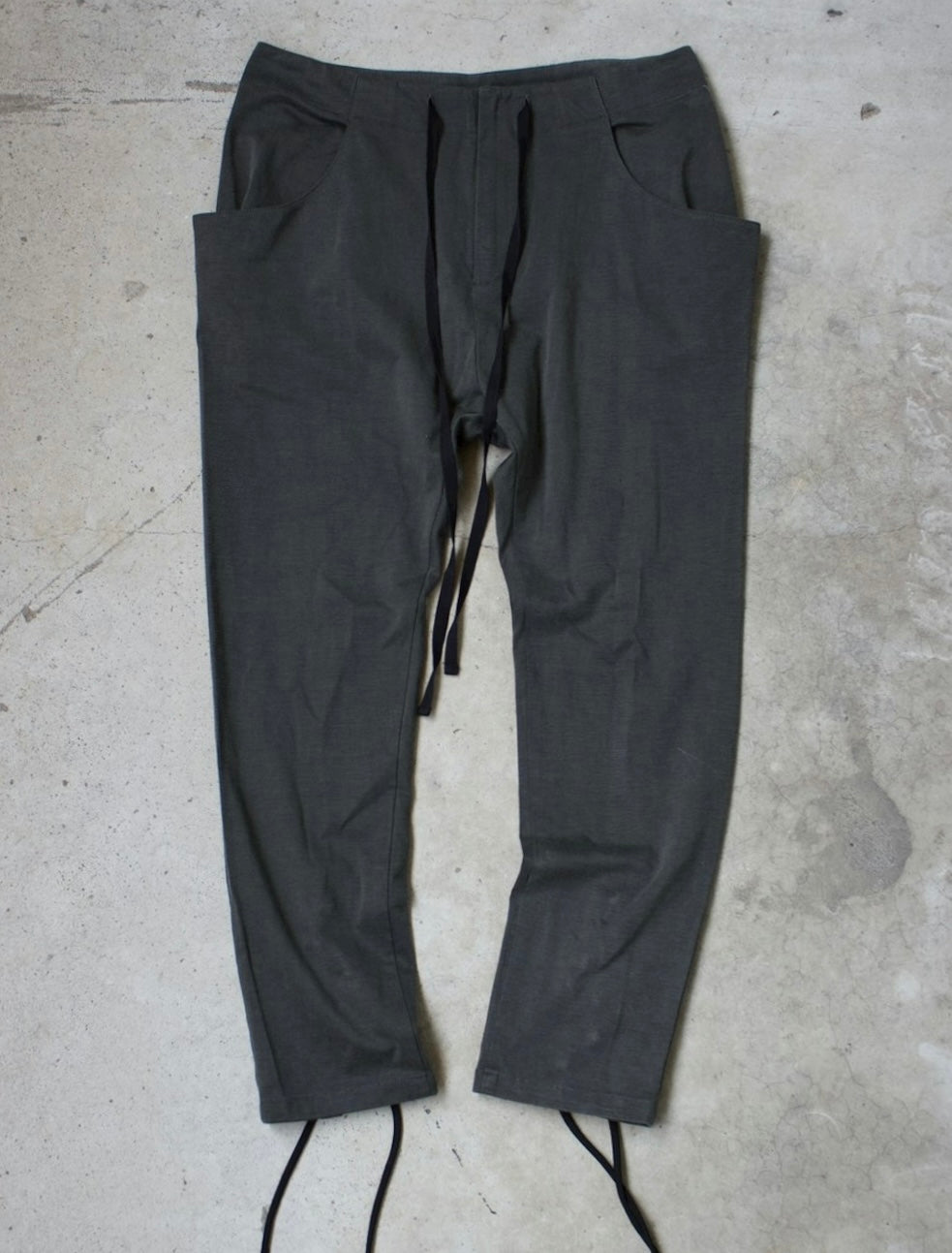Bajra 00s Slogan Cropped Bondage Sweatpants