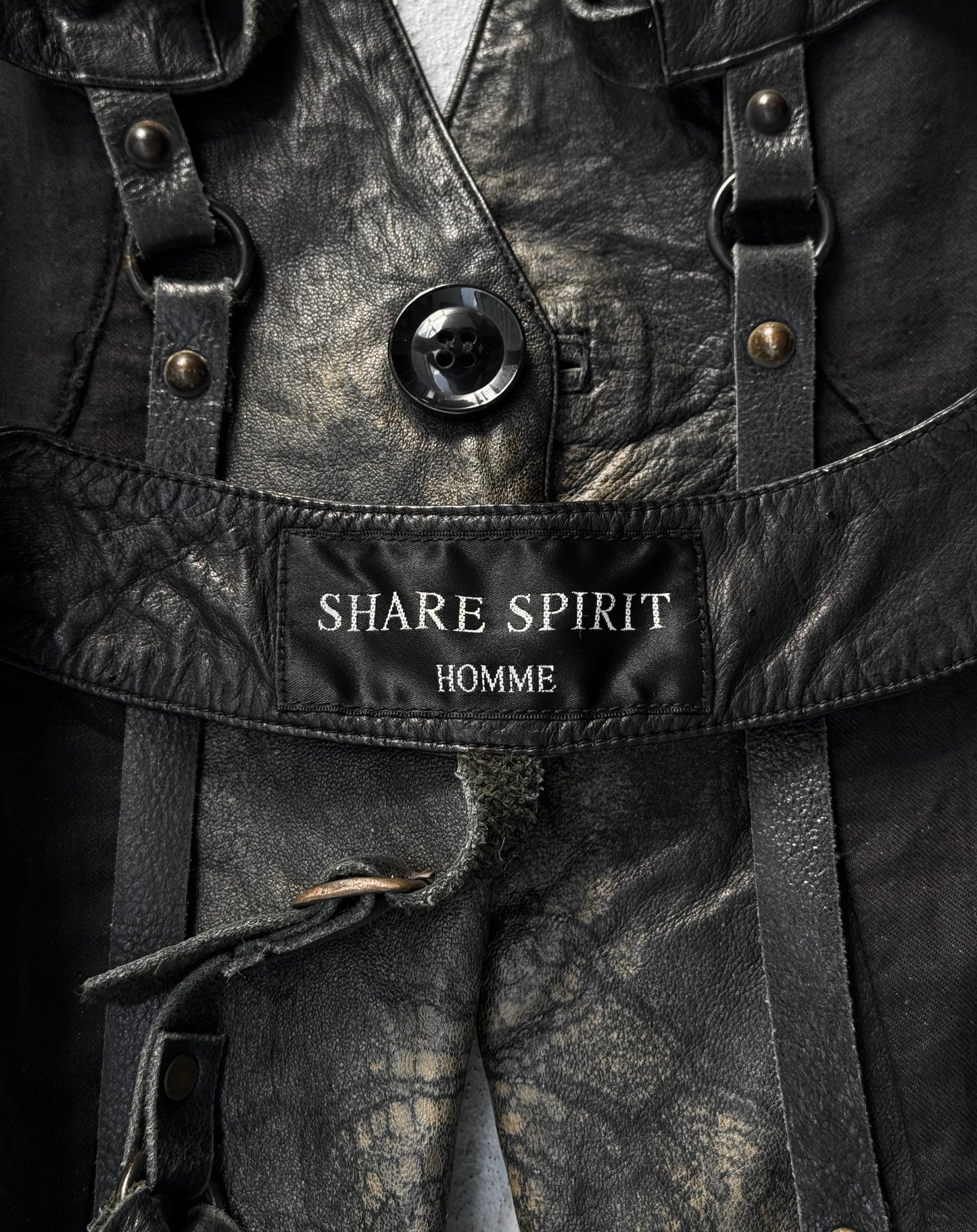 SHARE SPIRIT HOMME Early 00s Lambskin Leather Bondage Vest