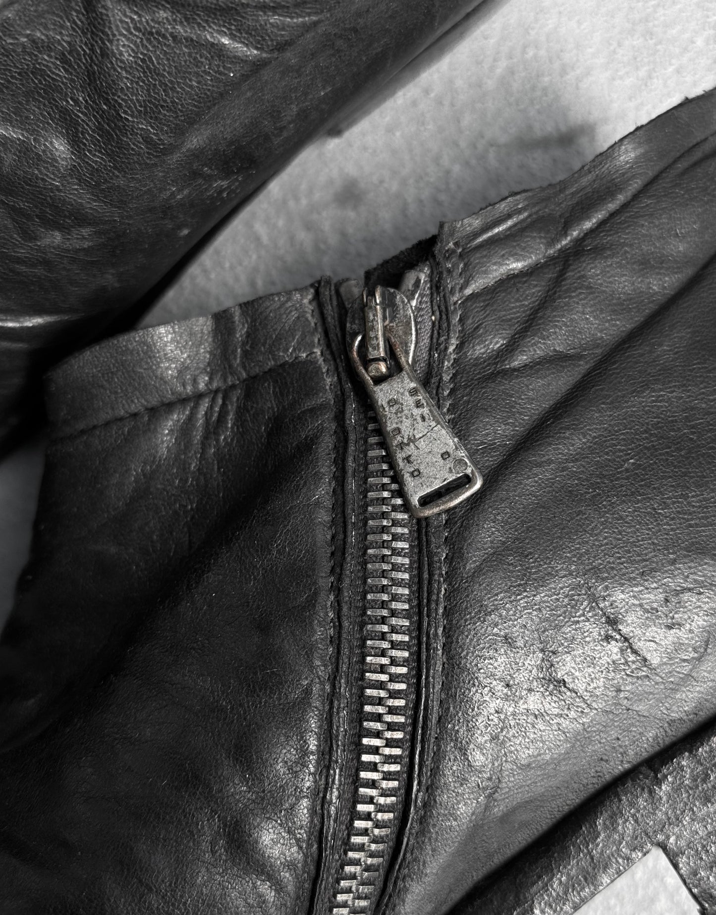 10sei0otto Folded Horse Leather Side-zip Derbies