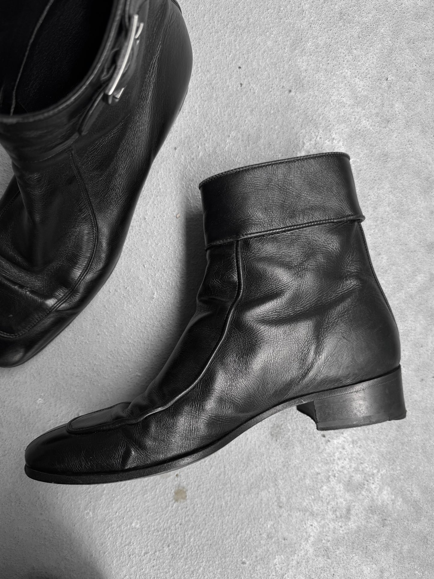 Saint Laurent Paris SS19 Age Leather ‘Miles 30’ Buckle Boots