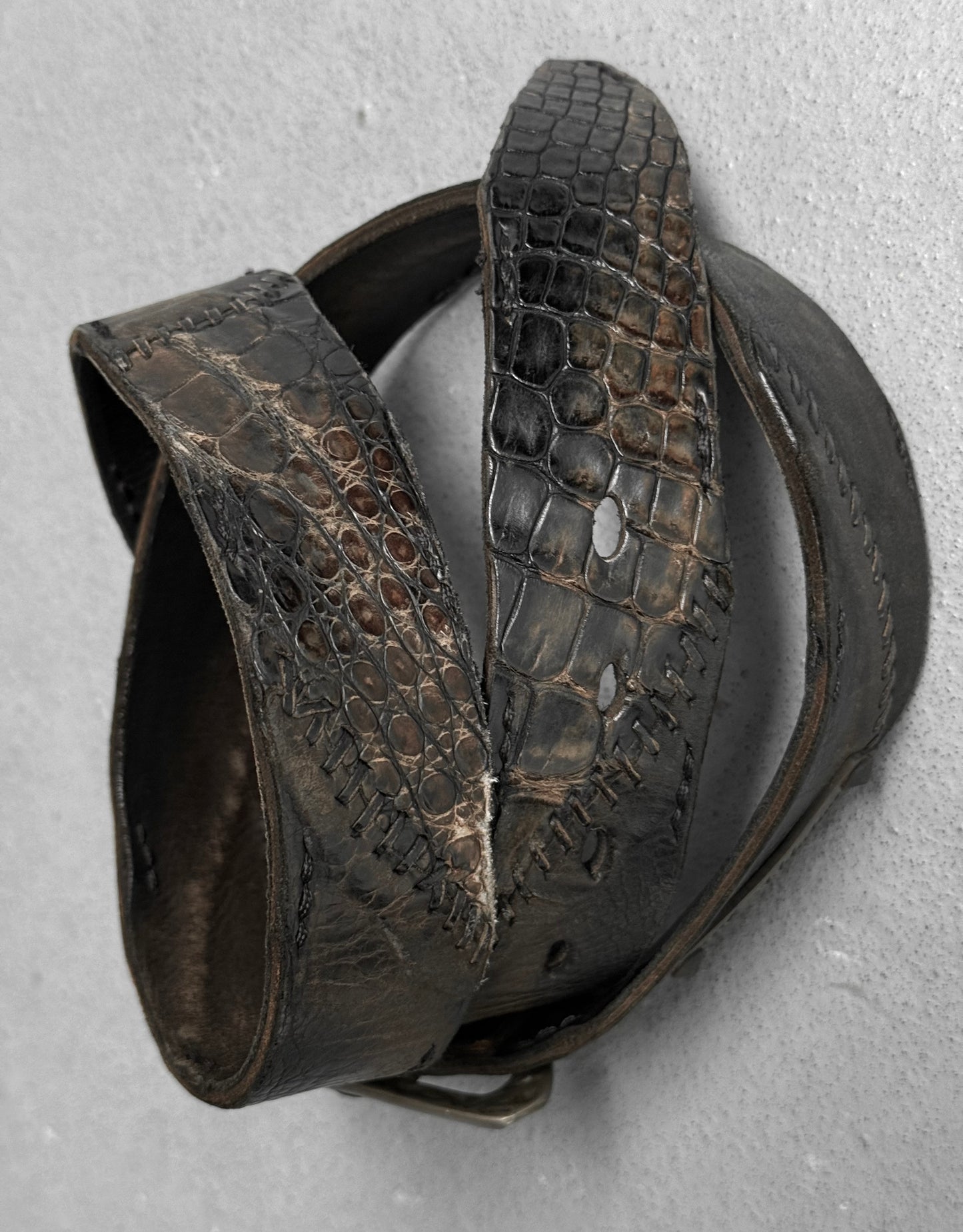 14thAddiction Early 00s Scar-stitch Crocodile Leather Belt