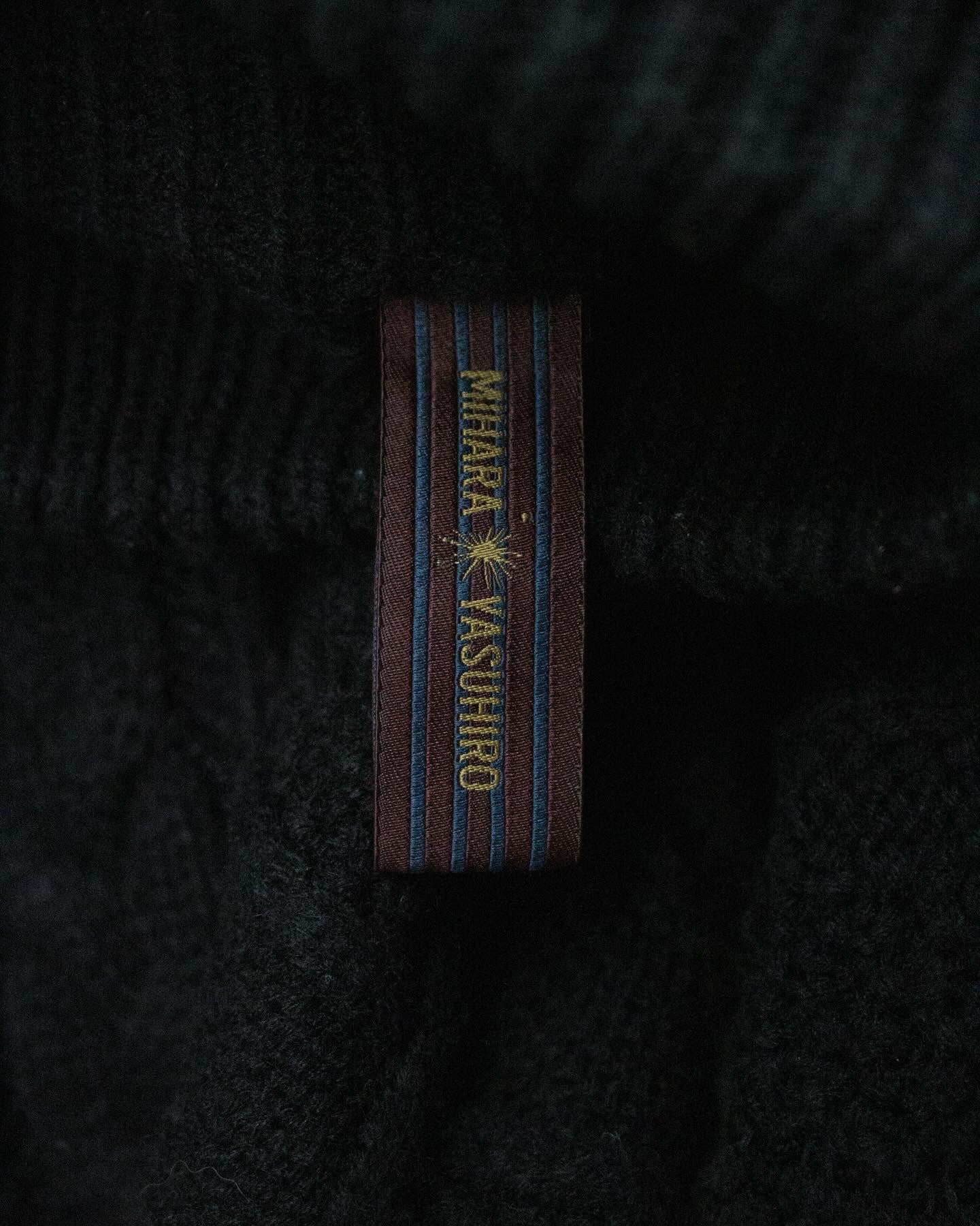 MiharaYasuhiro AW10 Distressed Cable-Knit Crop Sweater