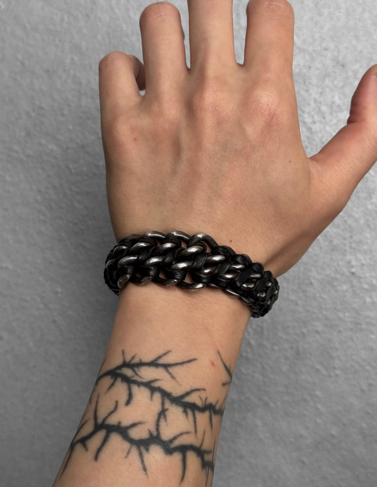 WERKSTATT:MÜNCHEN Leather Silver Curl Bracelet