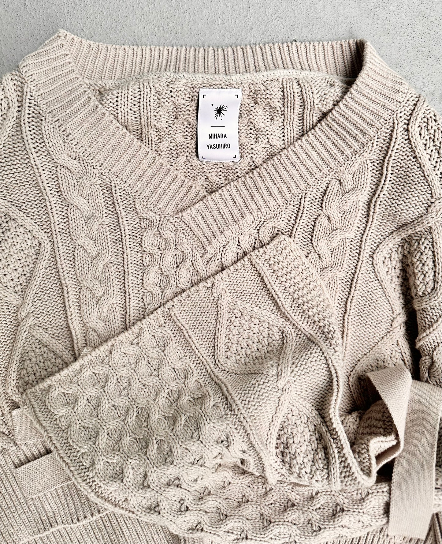 MiharaYasuhiro AW20 Cropped ‘Bondage’ Straps Cable Knit Sweater
