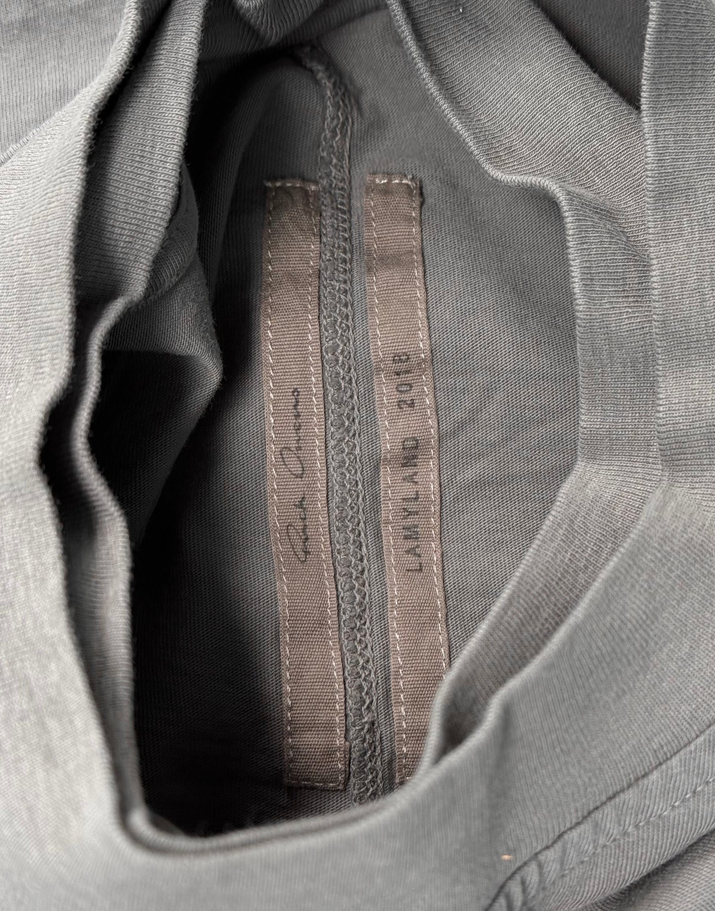 Rick Owens SS18 “LAMYLAND” Selfridges Exclusive ‘Please K*ll Me’ Hustle Layered Long-sleeves detail | DRIEW GARMENTS
