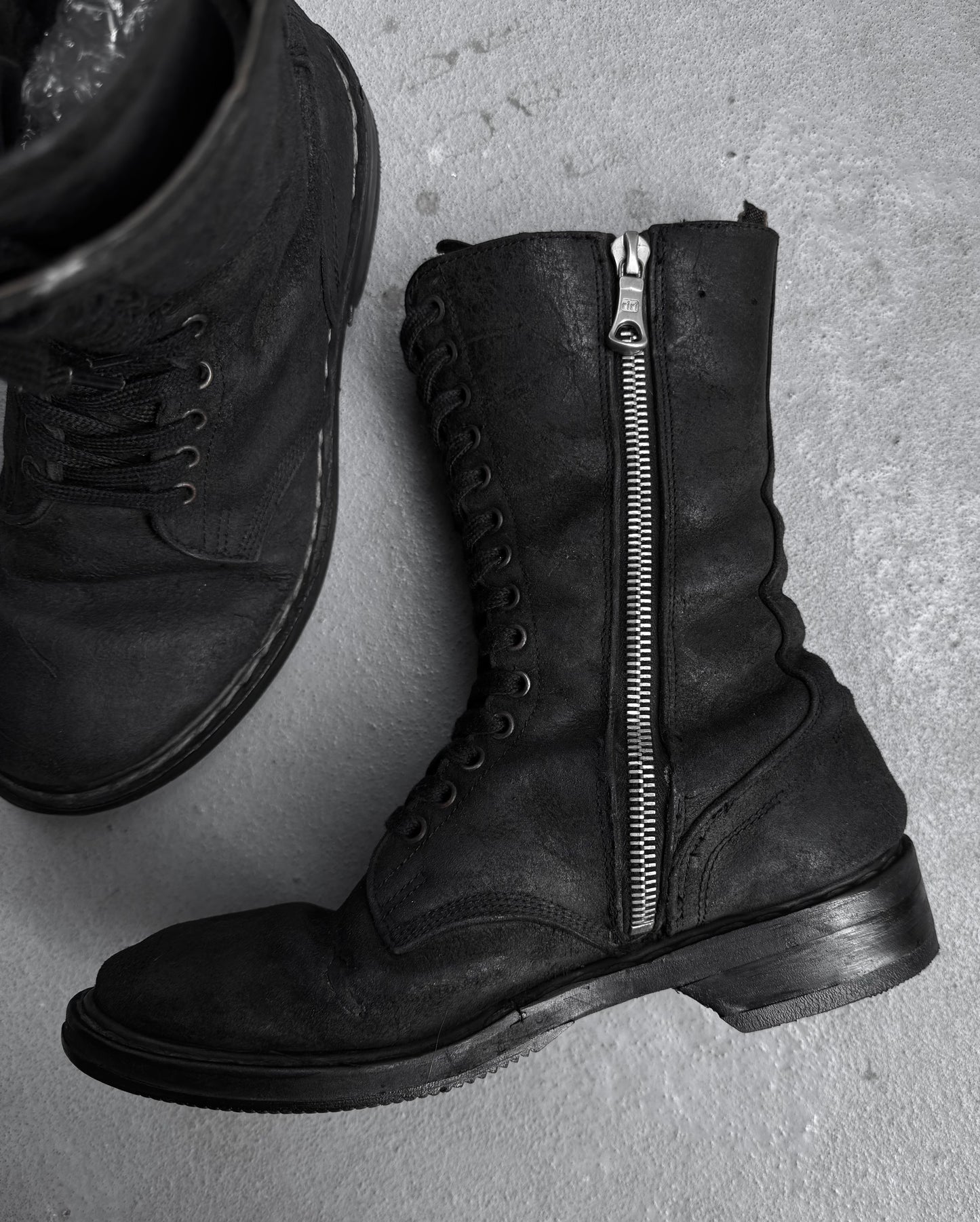 Rick Owens AW09 “CRUST” Blistered Lambskin Leather Lace-up Combat Boots