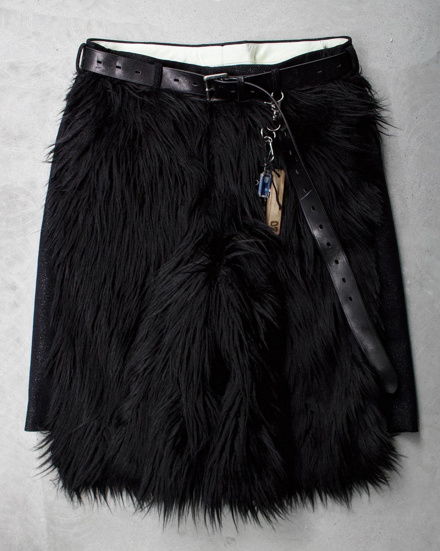 COMME des GARÇONS HOMME PLUS AW23 Oversized Faux Fur Shorts