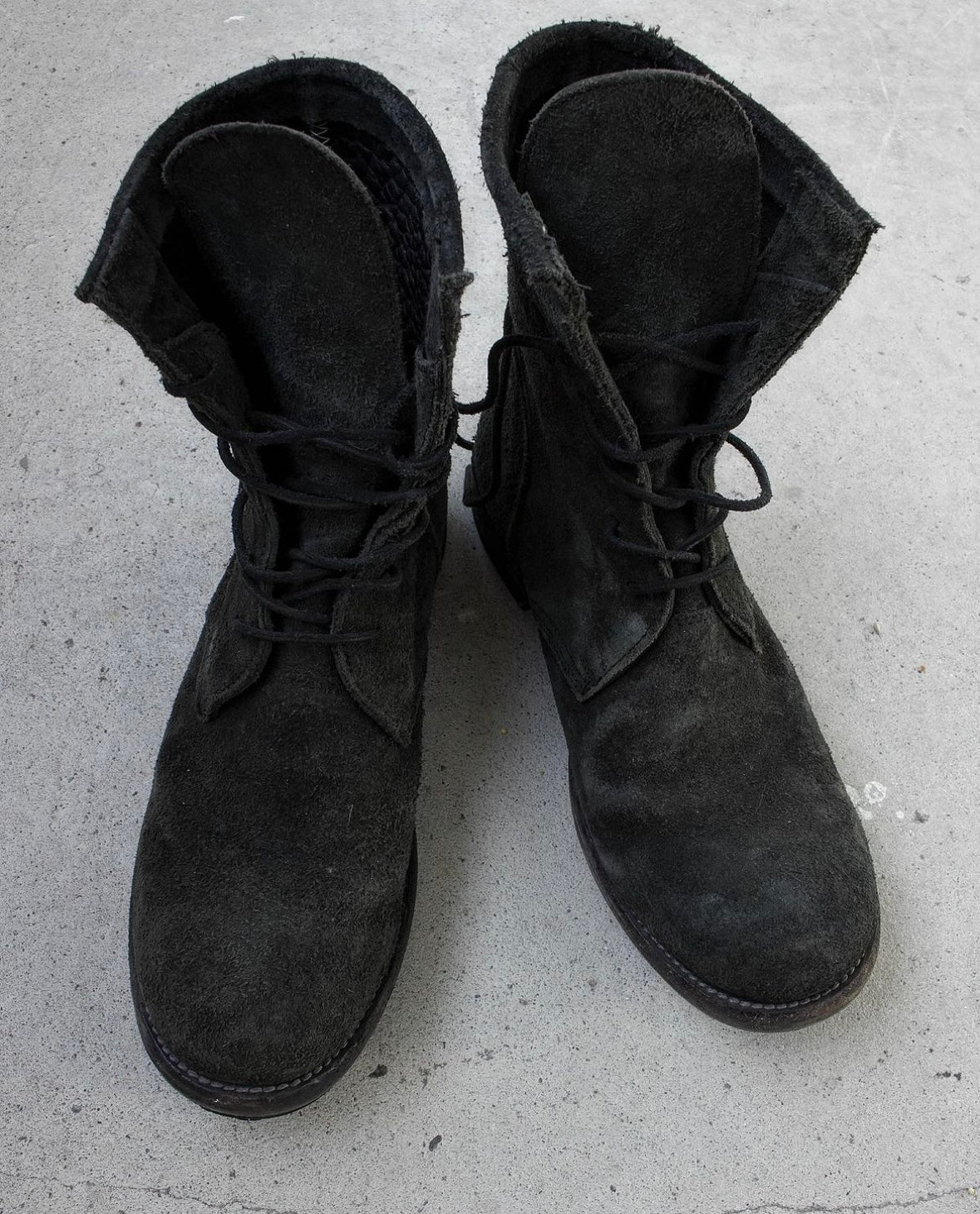 10sei0otto Reverse Buffalo-hide Leather Lace Up Combat Boots
