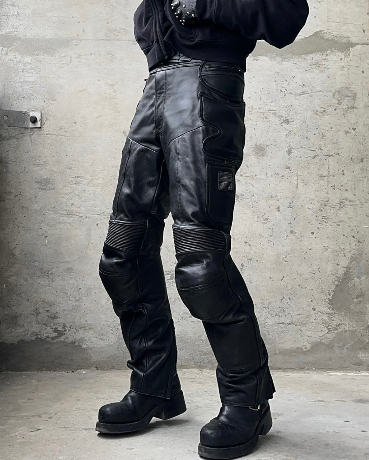 KADOYA 00s Cowhide Leather Padded Motorcycle Pants
