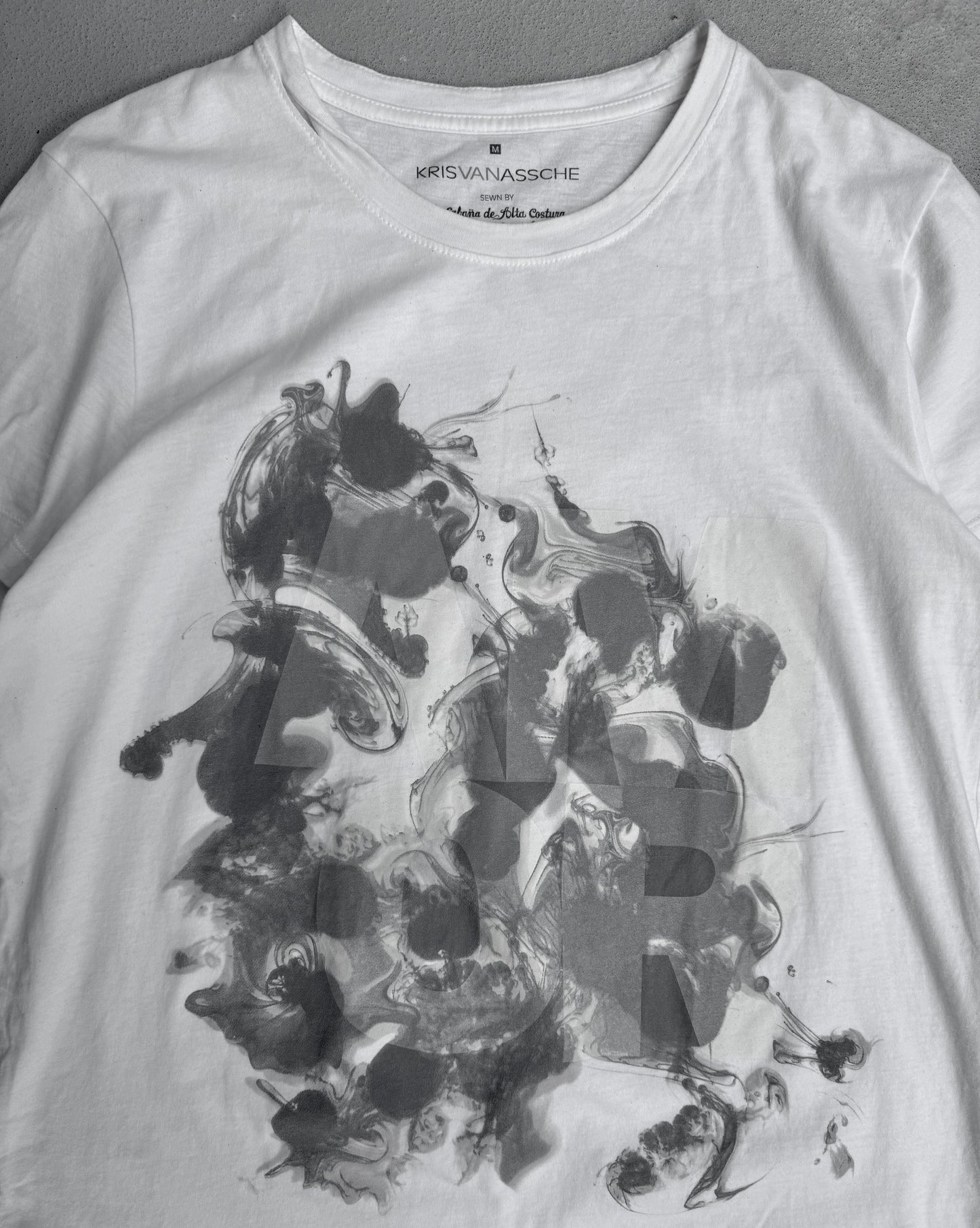 KRISVANASSCHE Early 00s White Abstract Graphic T-Shirt