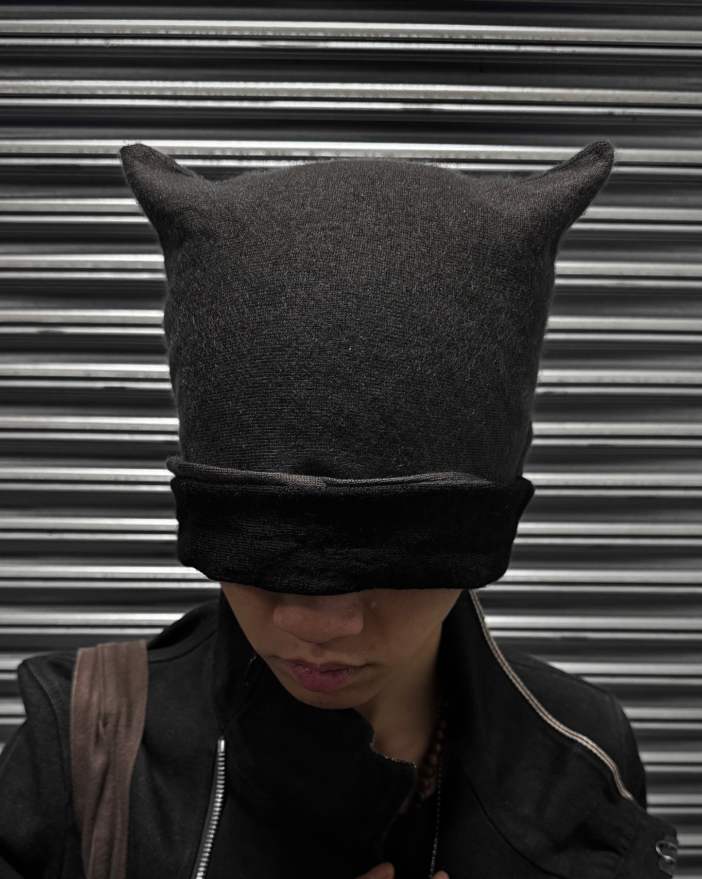 Label Under Construction Cashmere Double Face Square Hat