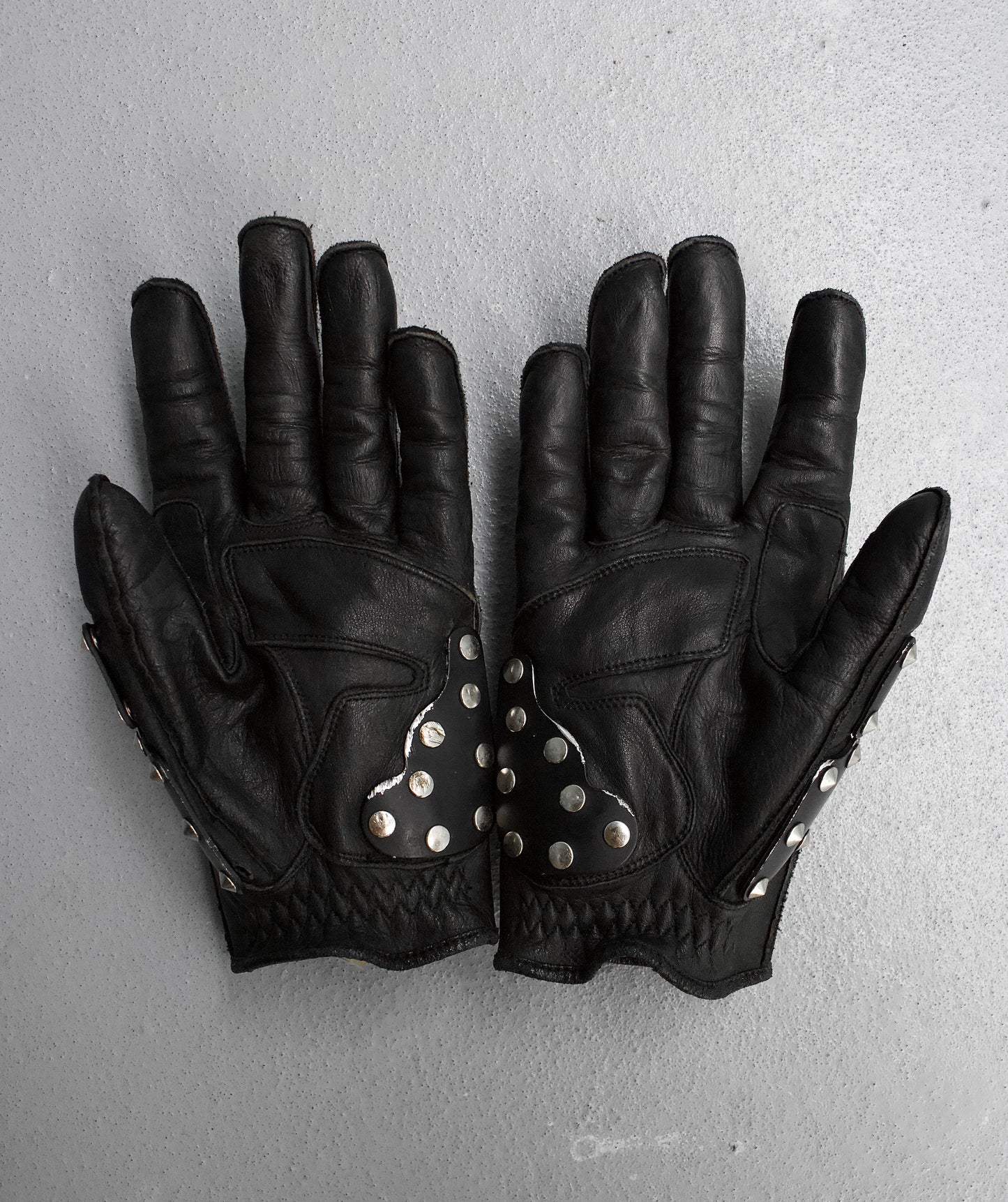 KADOYA Early 00s “HAMMER” Studded Leather Motorcycle Gloves