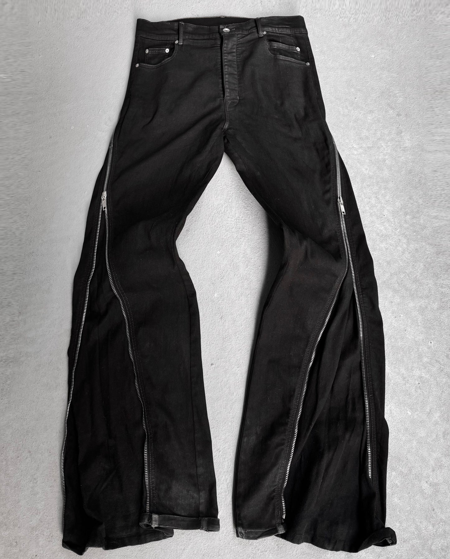 Rick Owens DRKSHDW SS22 “FOGACHINE” Bolan Banana Cut Flare Denim
