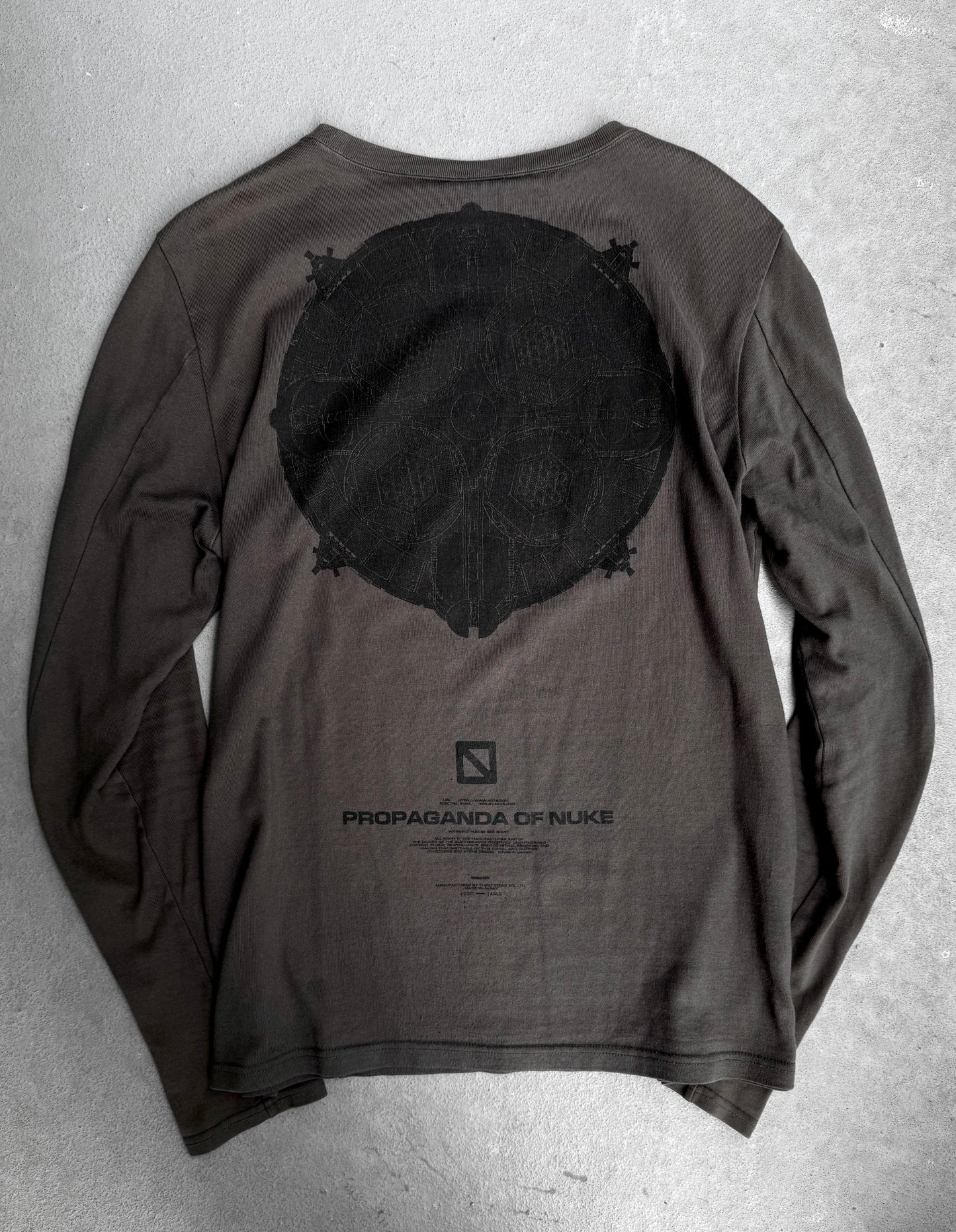 NUKE by Tatsuro Horikawa Late 90s Graphic Long-sleeves Jumper