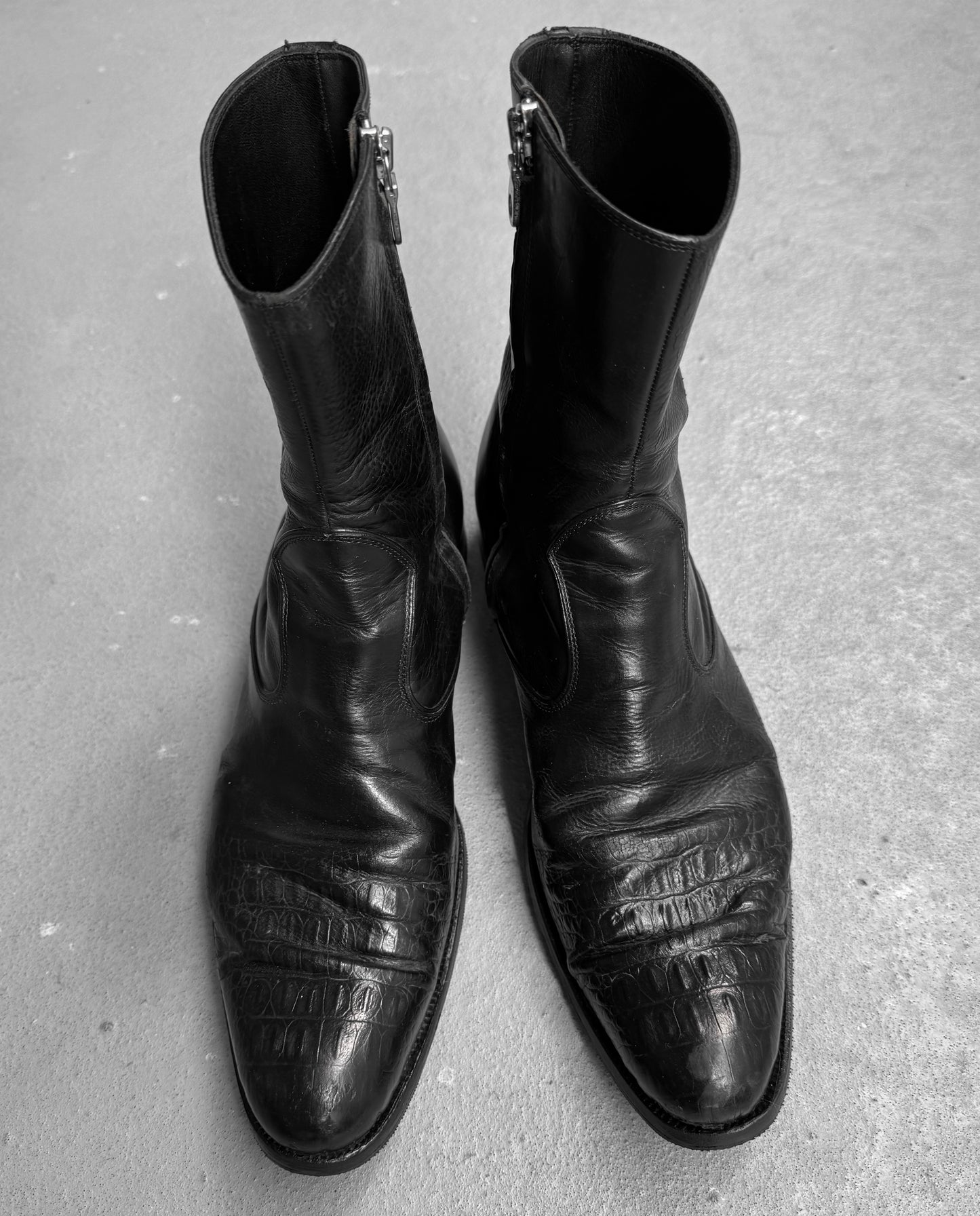 MiharaYasuhiro Early 00s Crocodile Embossed Leather Pointy Toe Zip Boots
