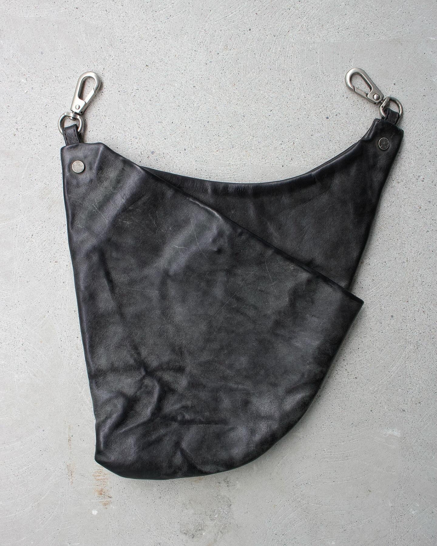ATTACHMENT by Kazuyuki Kumagai Early 00s Cowhide Leather Vachetta Waist-bag