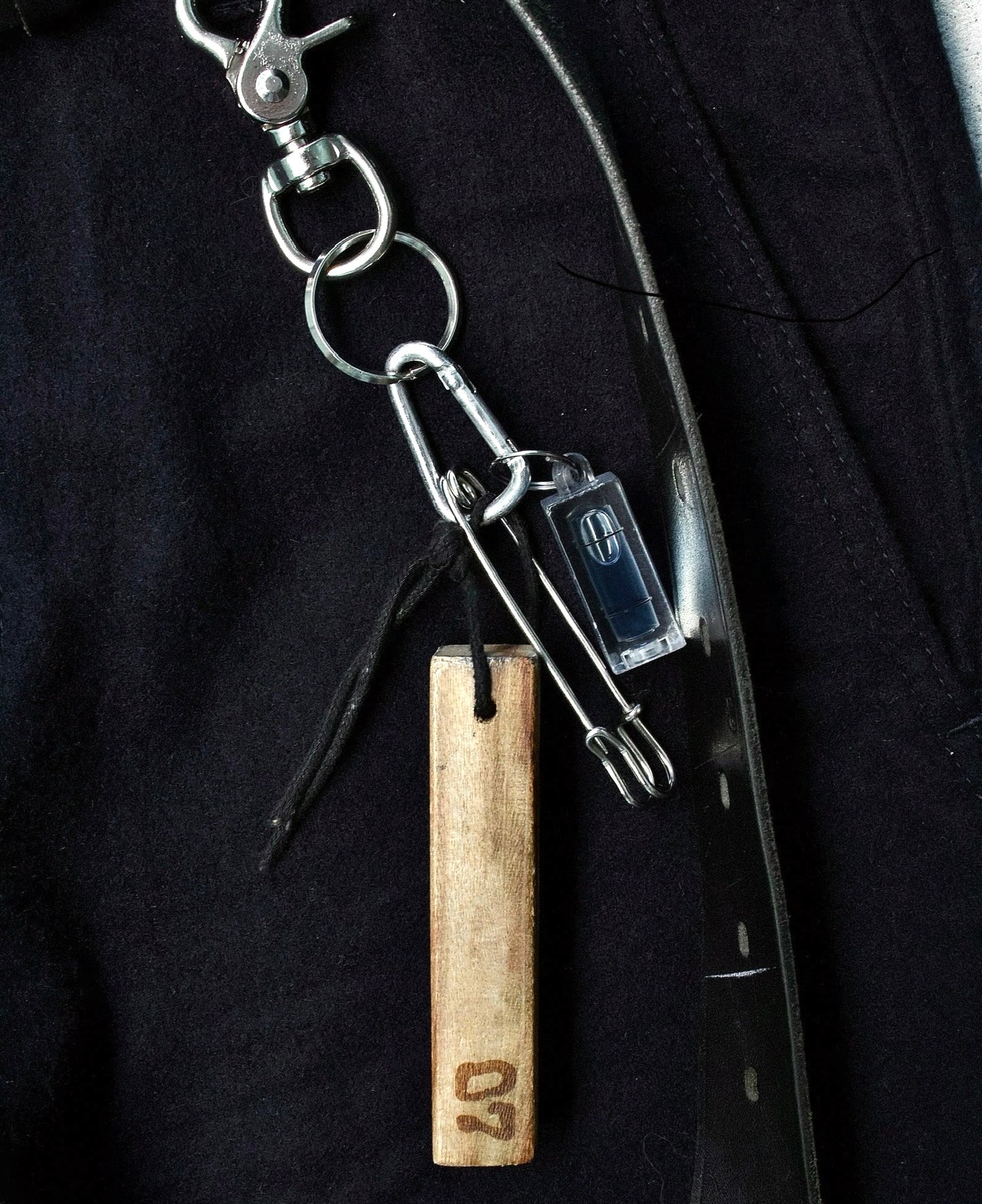COMME des GARÇONS HOMME AW04 Wool Straight Cut Pants