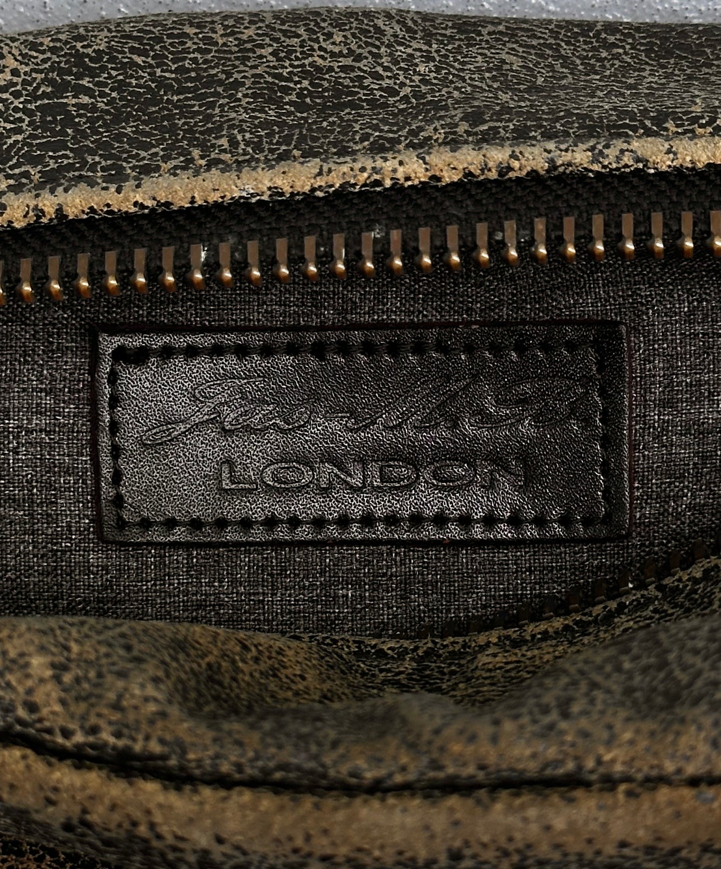 Jas M.B Early 00s Cracked Steerhide Leather Handbag