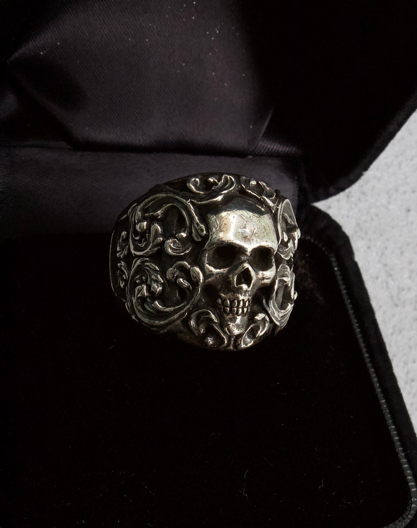 Number (N)ine x Magical Design SS08 “BIRDS” Silver Skull Rings
