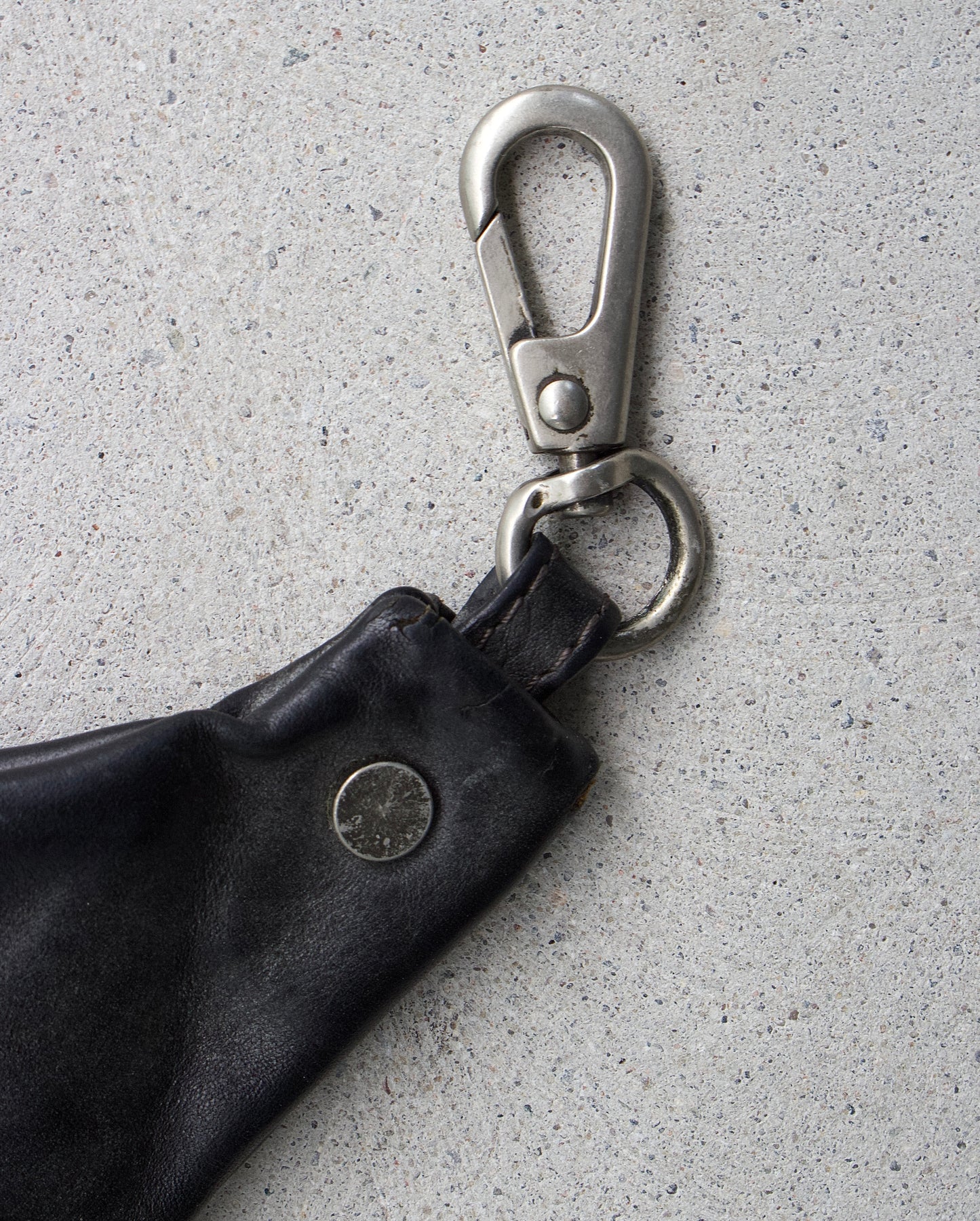 ATTACHMENT by Kazuyuki Kumagai Early 00s Cowhide Leather Vachetta Waist-bag