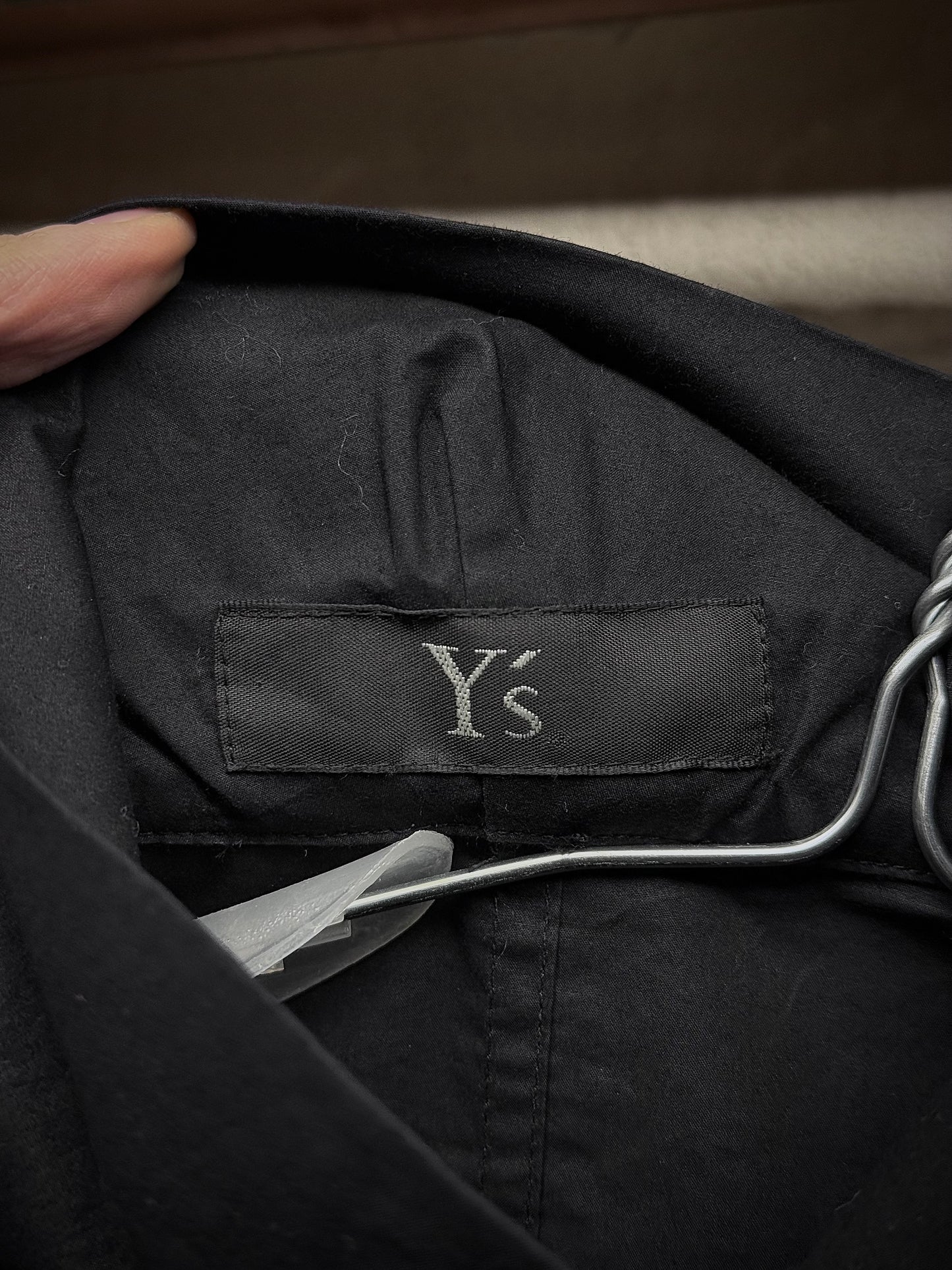 Yohji Yamamoto Y's by Yohji Yamamoto SS15 Twisted High Neck Collar Shirt detail | DRIEW GARMENTS