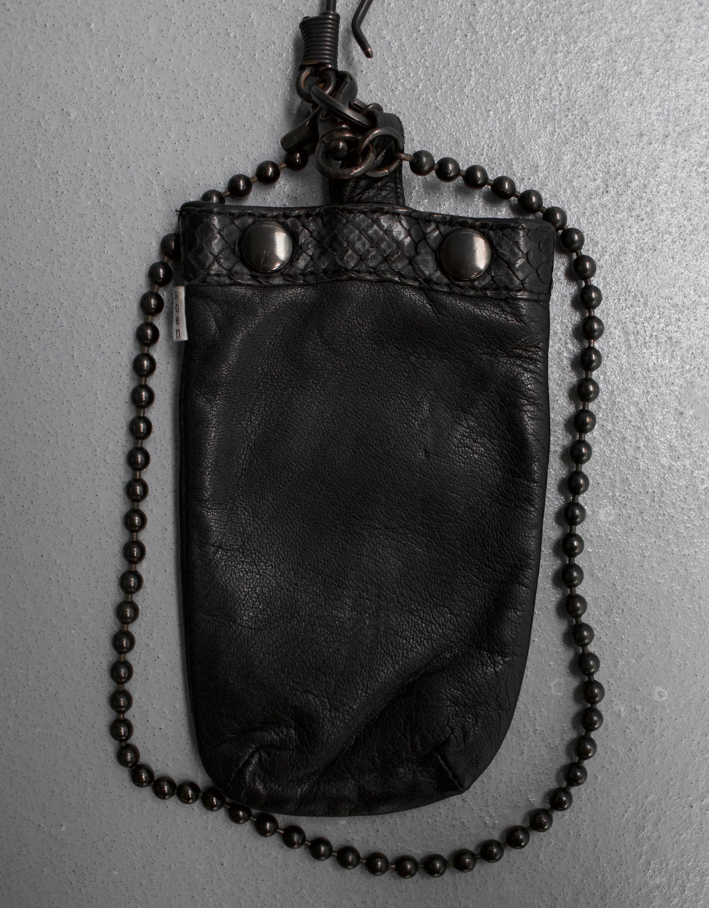roen by Hiromu Takahara 00s “Skull” Leather Pouch w Chain