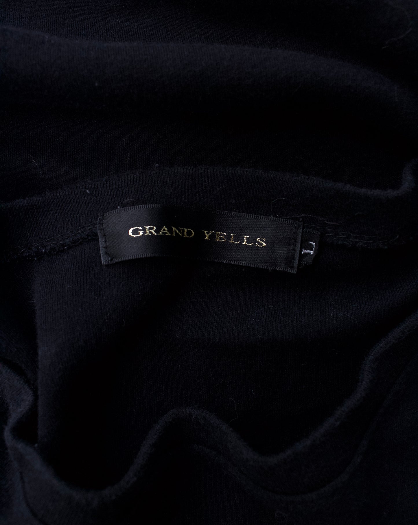 GRAND YELLS Early 00s “Angels” Graphic Printed Long-sleeve
