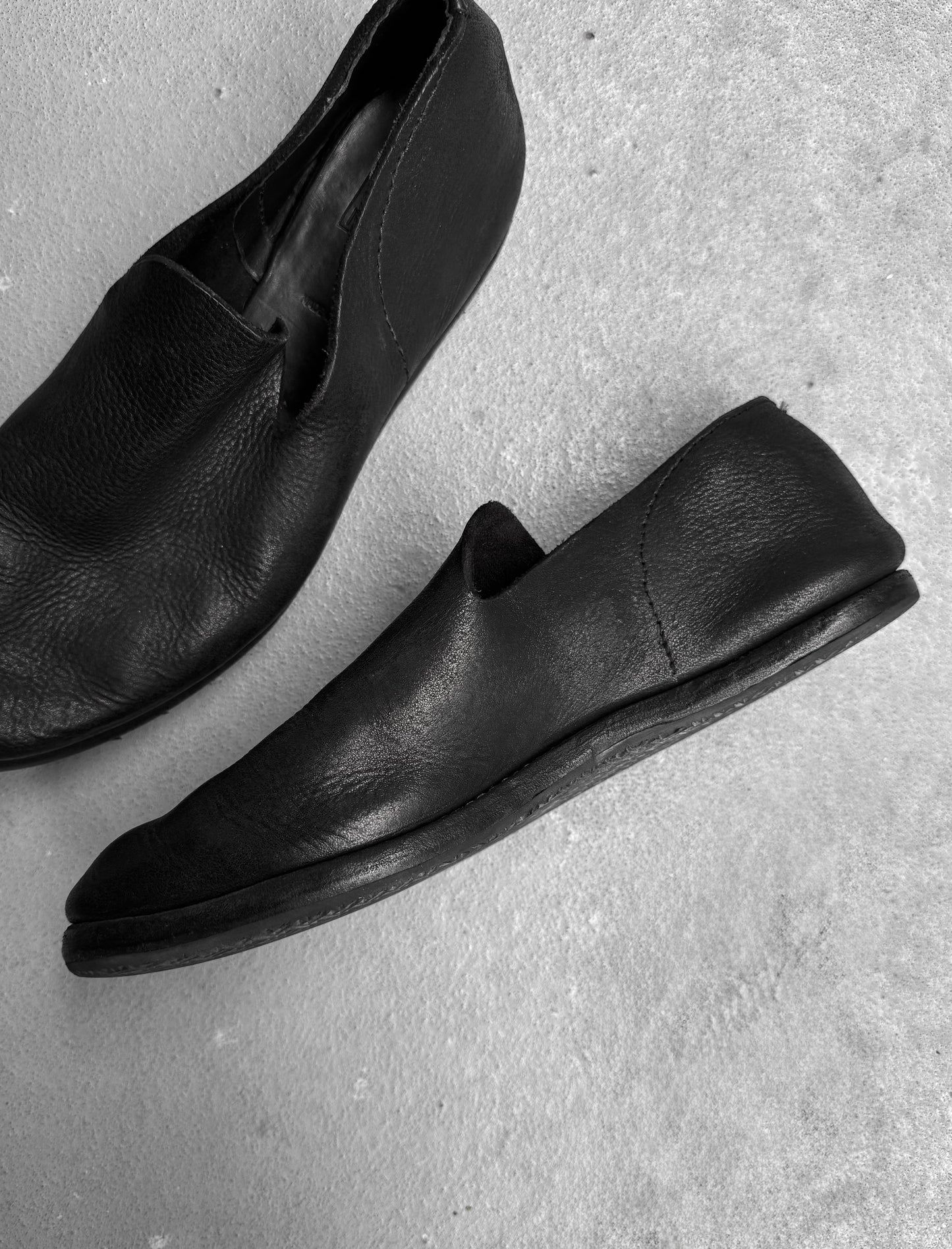 GUIDI ‘100’ Full-grain Calfskin Leather Slip On Loafers