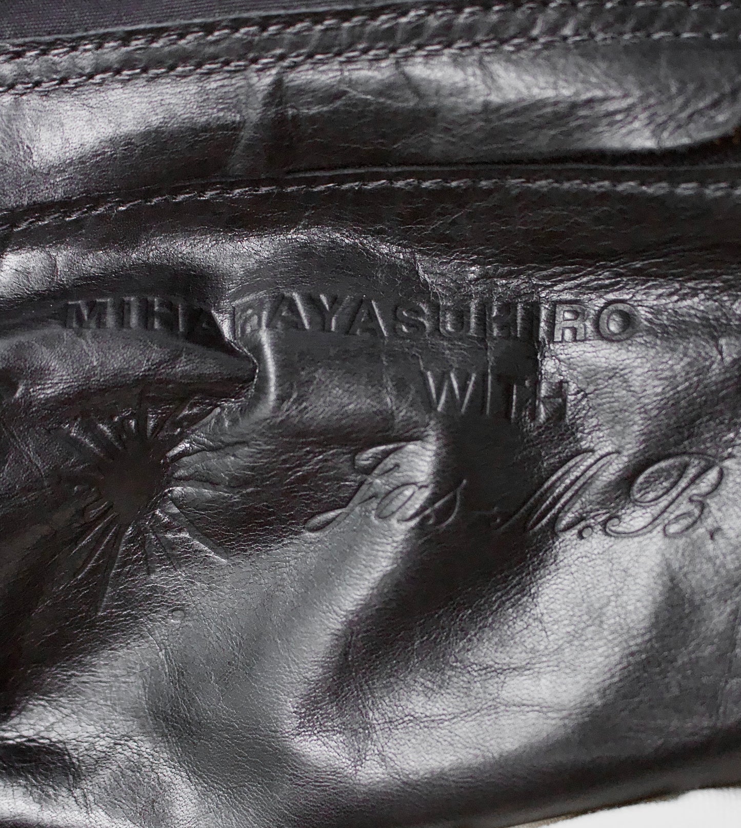 MiharaYasuhiro x Jas M.B SS09 Expandable Double-zip Steerhide Leather Handbag
