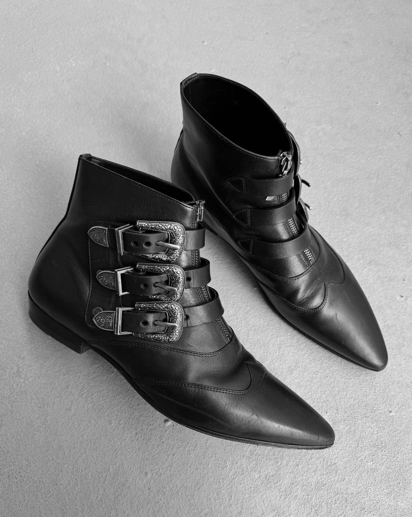 Saint Laurent Paris SS19 Western Buckle Belted ‘Stan’ Ankle Boots