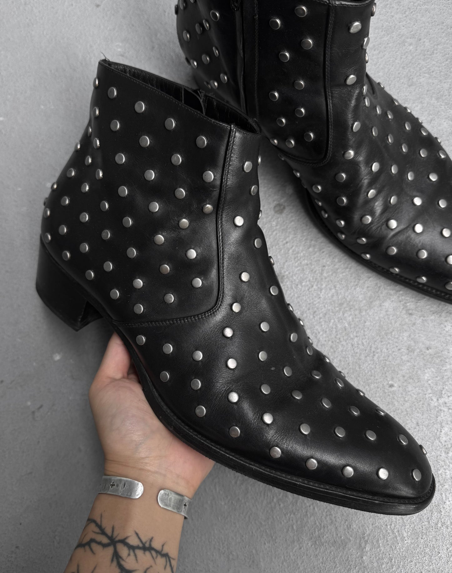 Saint Laurent Paris AW14 Studded Calfskin Leather Wyatt Chelsea Boots