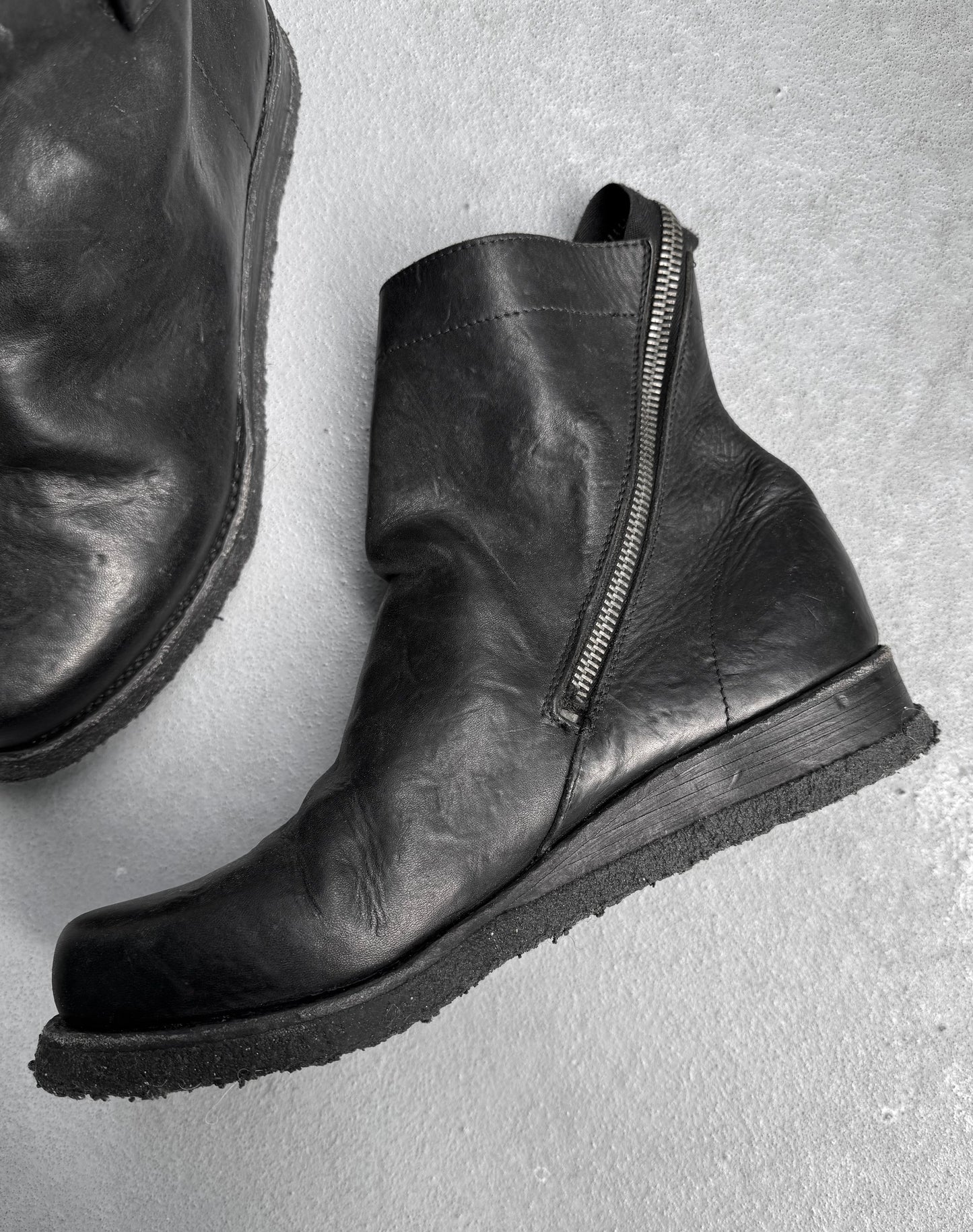 NICOLAS ANDREAS TARALIS Early 00s Leather Engineered Crepe Boots