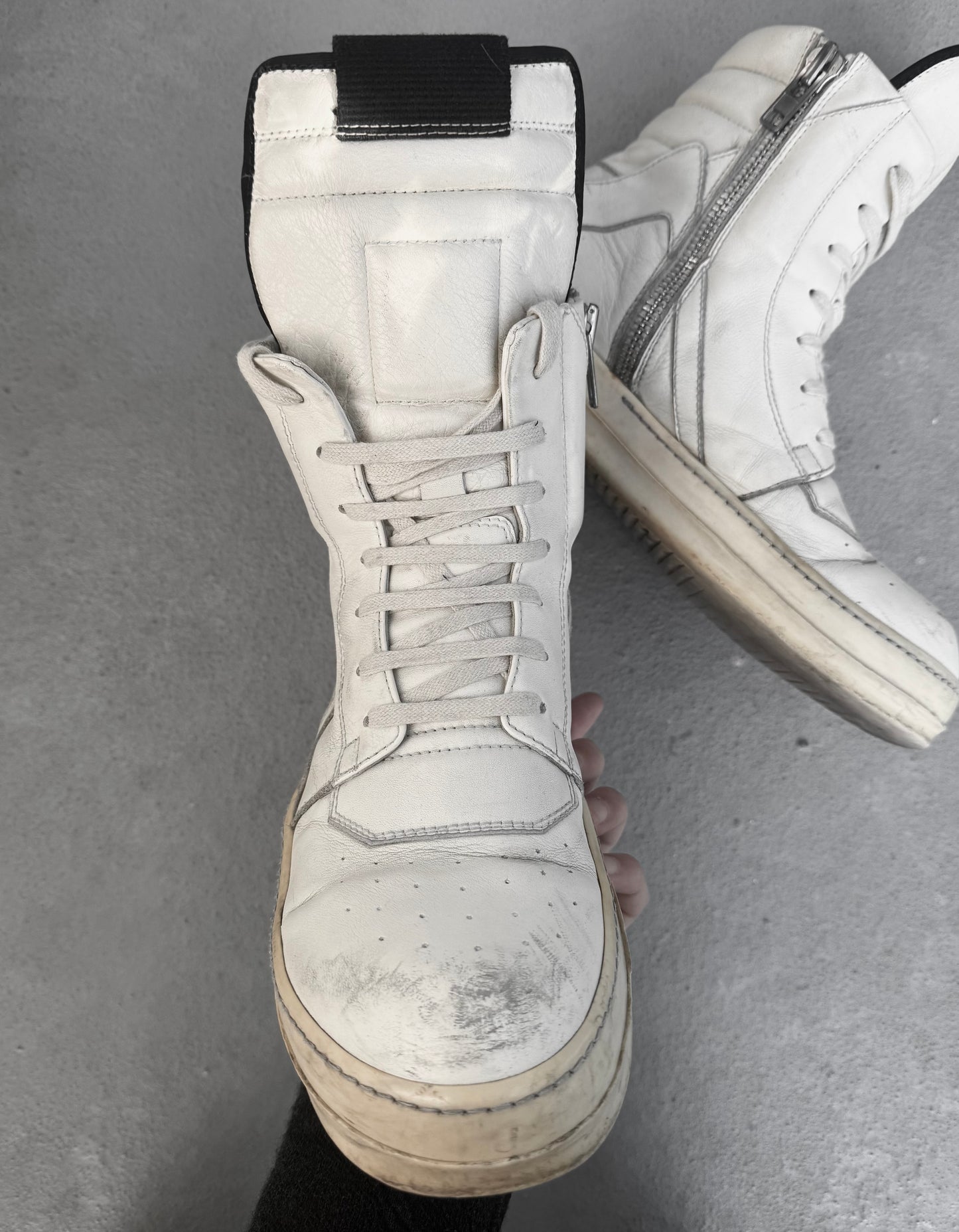 Rick Owens SS16 “CYCLOPS” All-white Geobasket Leather Sneakers