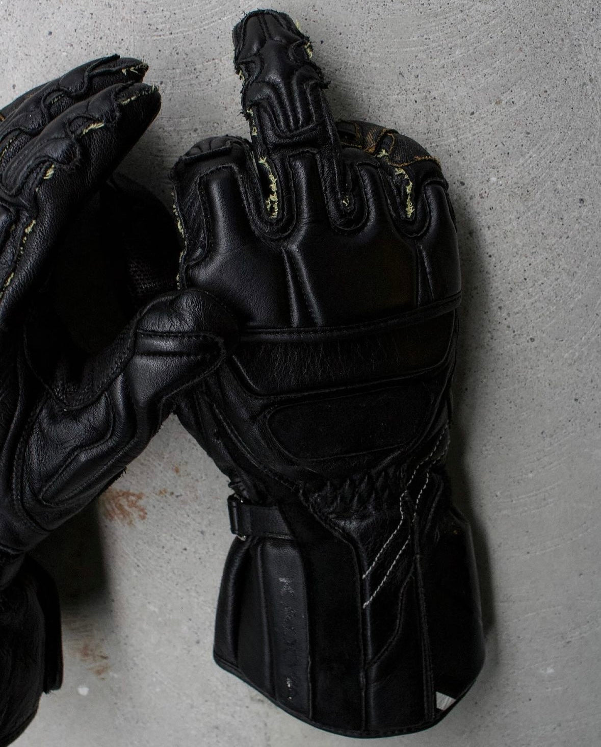 KADOYA x Kushitani “GPS GLOVE-K” Padded Lambskin Leather Motorcycle Gloves