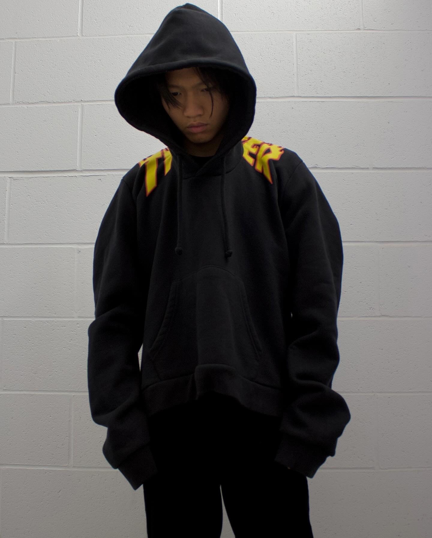 VETEMENTS AW16 Deformed “Thrasher” Logo Hoodie