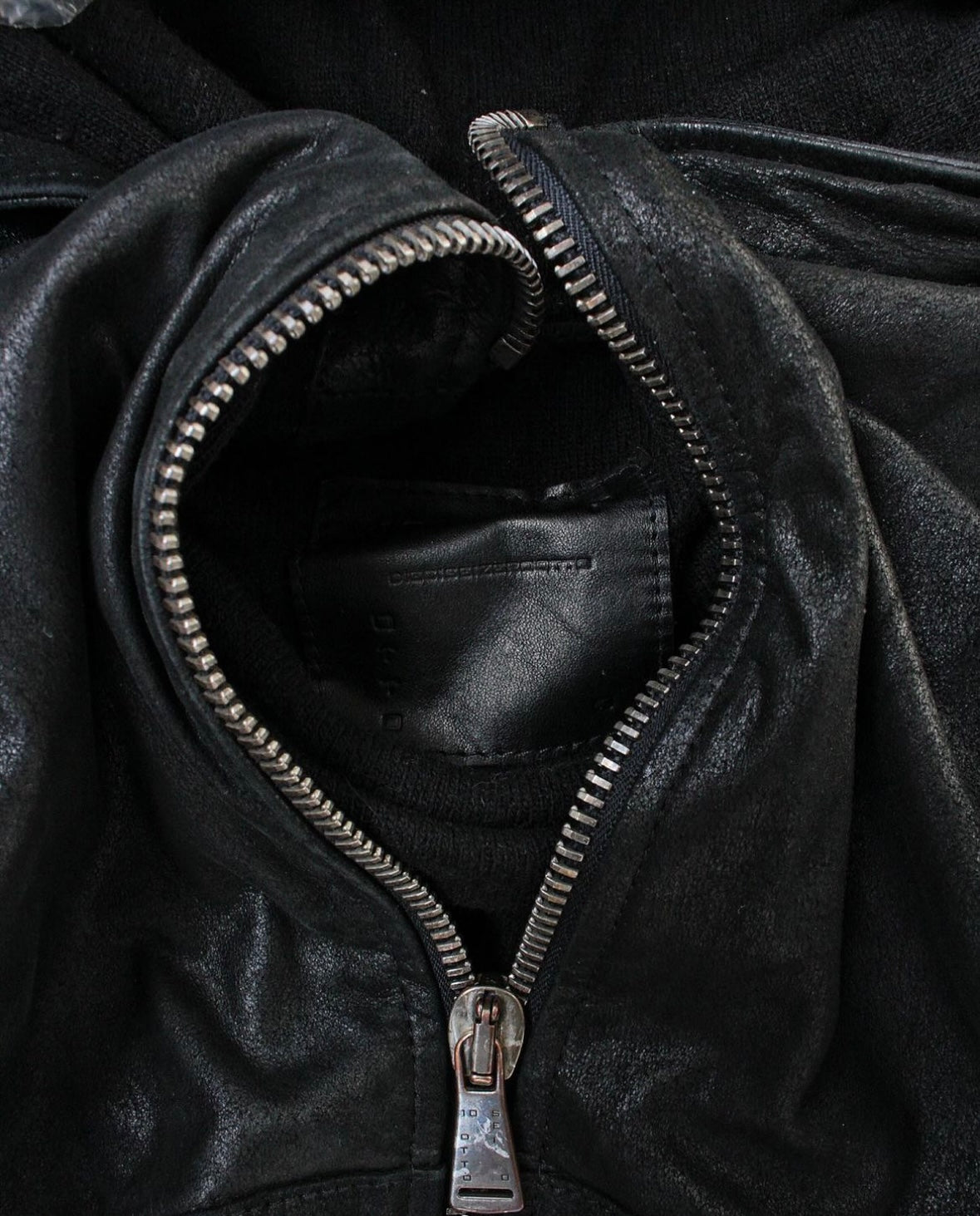 10sei0otto Waxed Sheep Leather Hooded Jacket