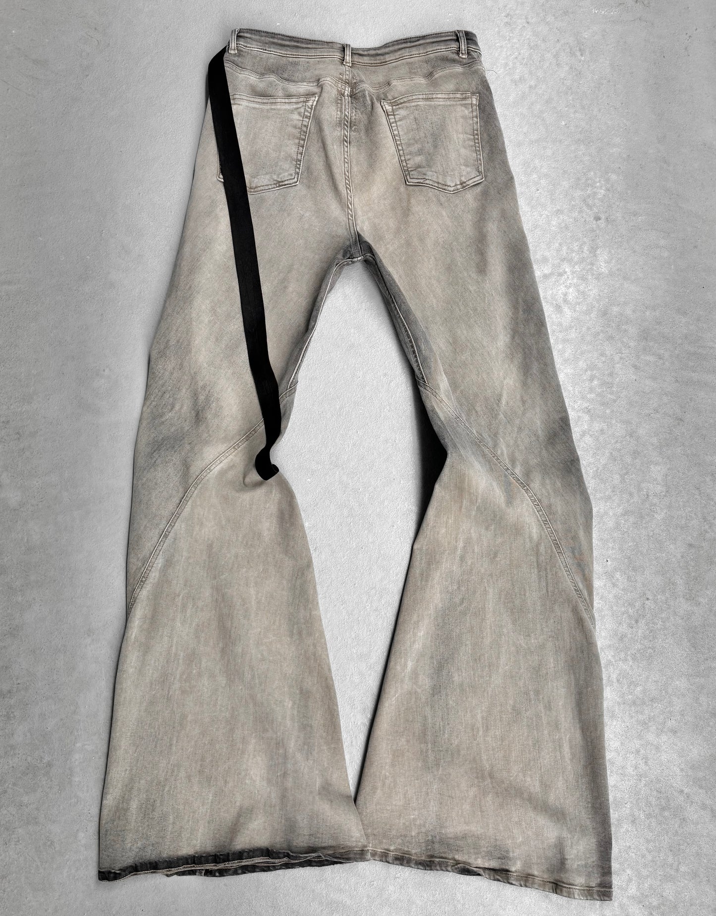 Rick Owens DRKSHDW AW23 “LUXOR” Mineral Wash ‘Bias’ Spiral Flare Bootcut Denim