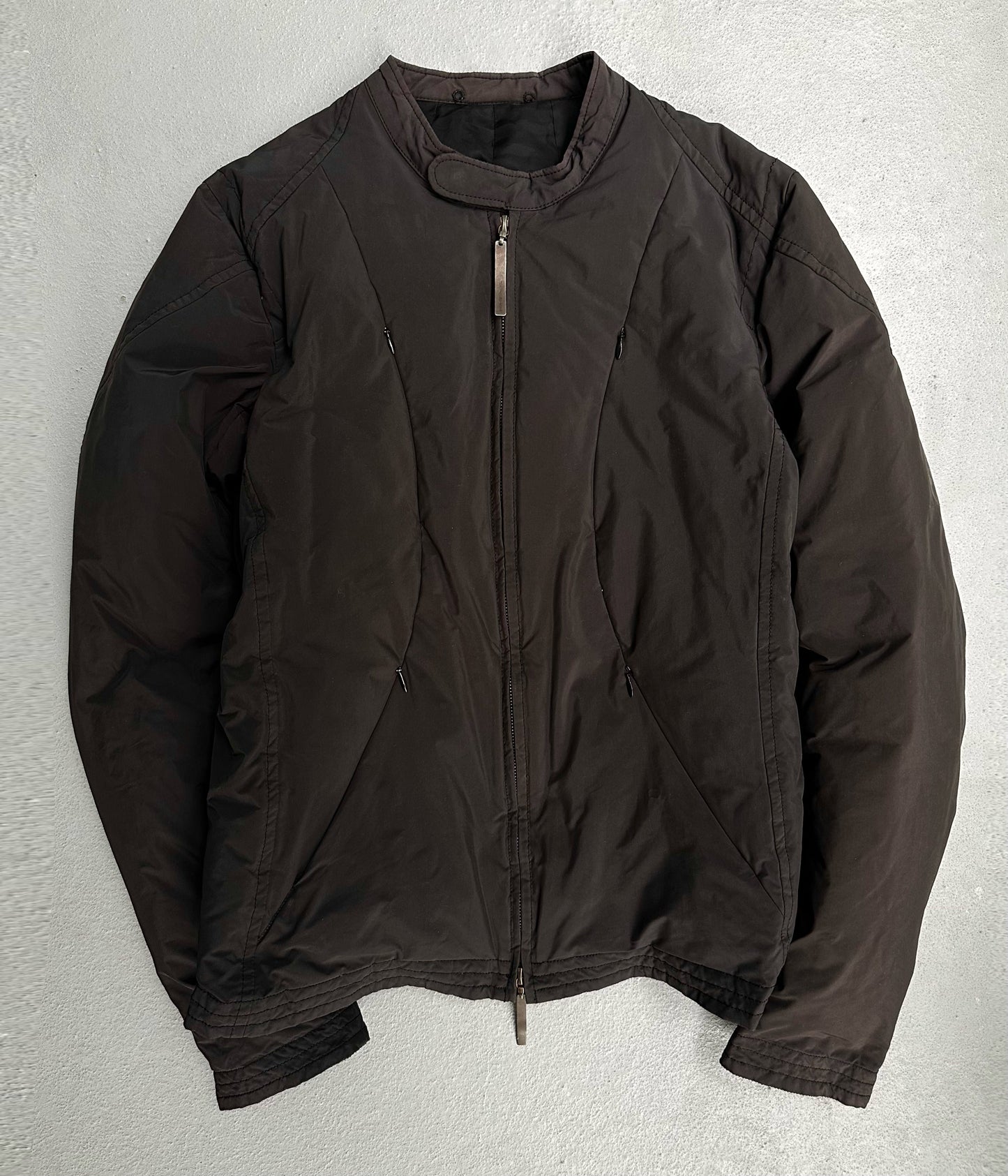 The Viridi-anne AW16 Maroon Multi-zip Goose-down Puffer Jacket