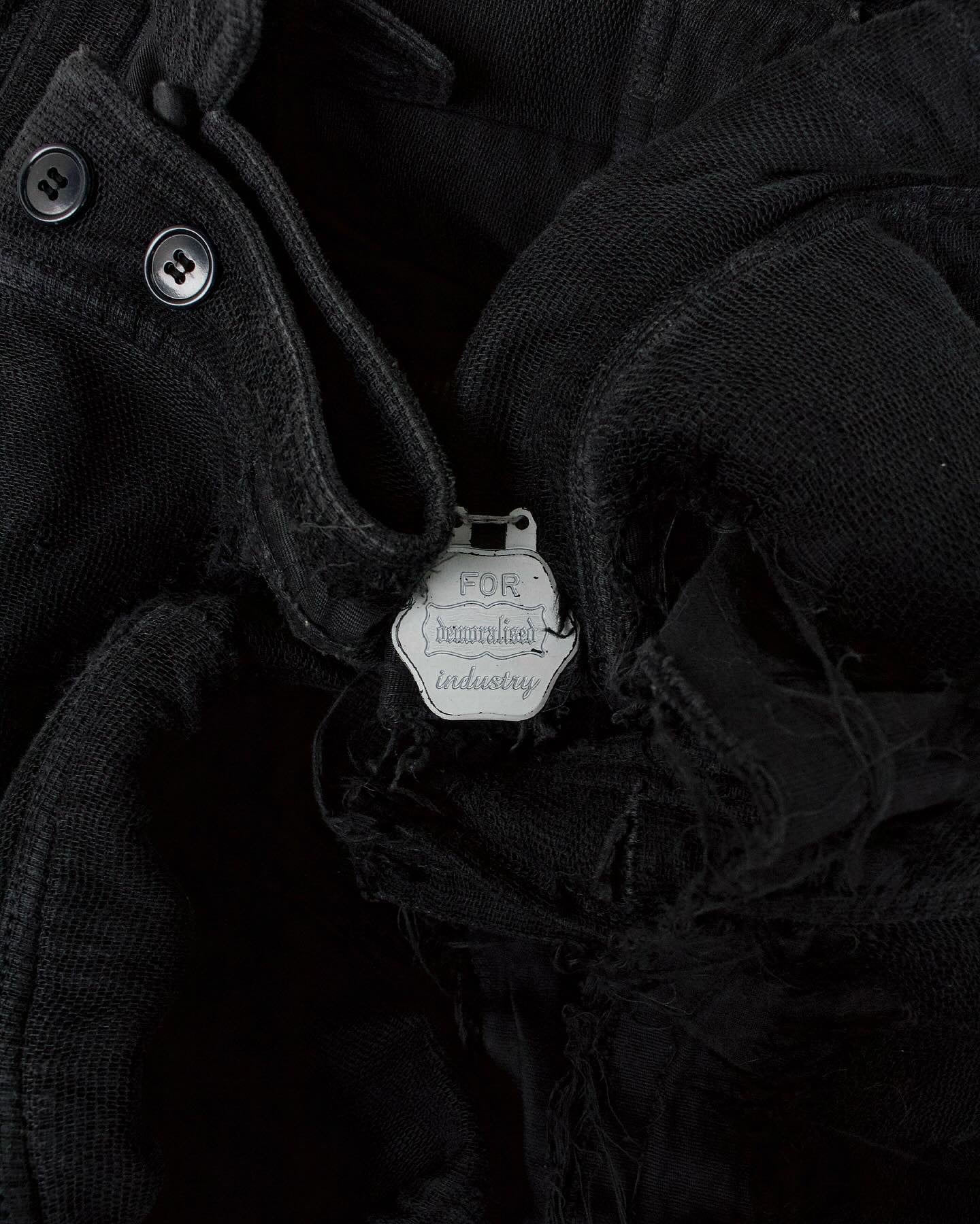 Mihara Yasuhiro AW05 Distressed Layered Mesh Military Jacket (Navy) close up detail shot