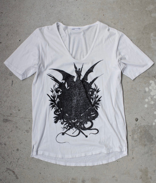 Lad musician Goth graphic V-neck T-shirt