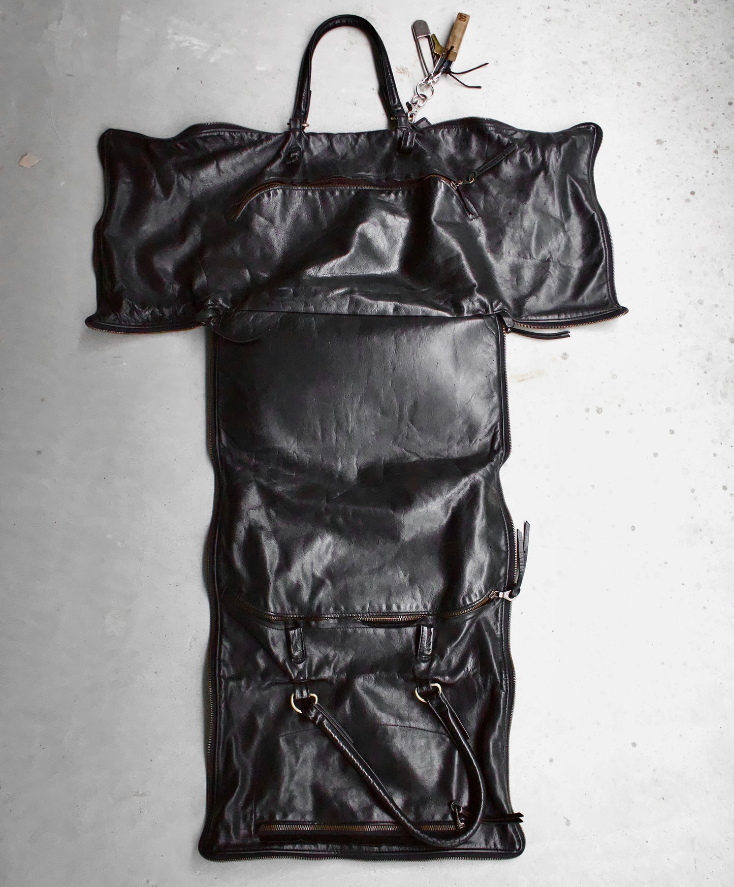 MiharaYasuhiro x Jas M.B SS09 Detachable Double-zip Steerhide Leather “Tank” Handbag