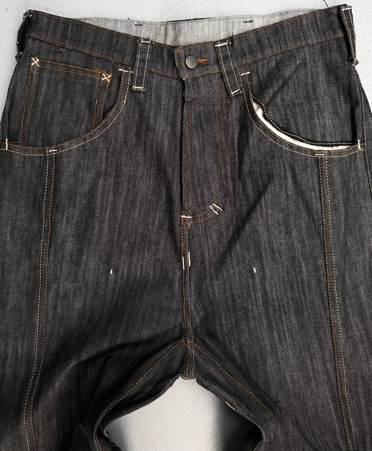 KREČET SS24 Wide Cut Black Raw Denim