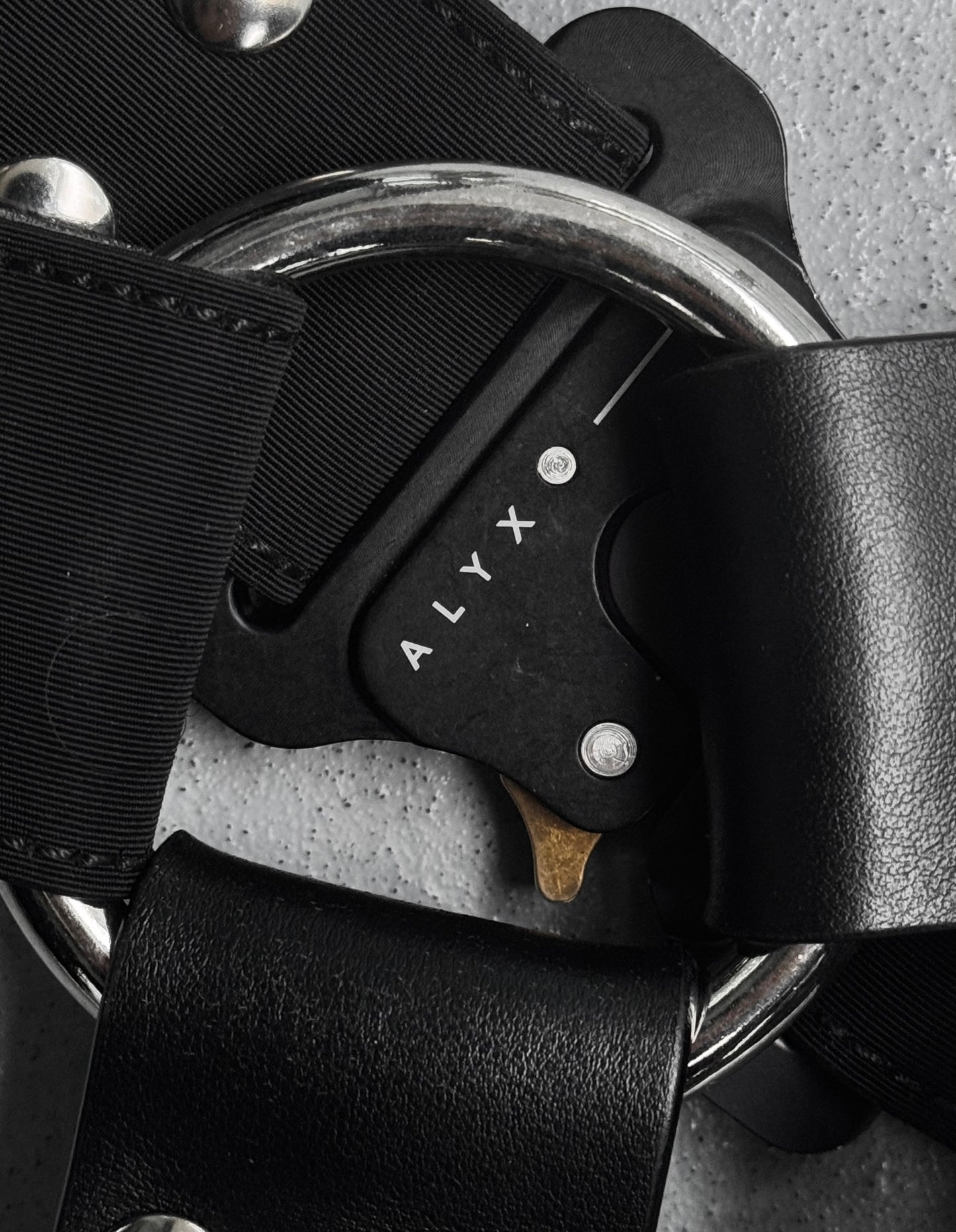 1017 ALYX 9SM SS19 Bondage Leather Harness