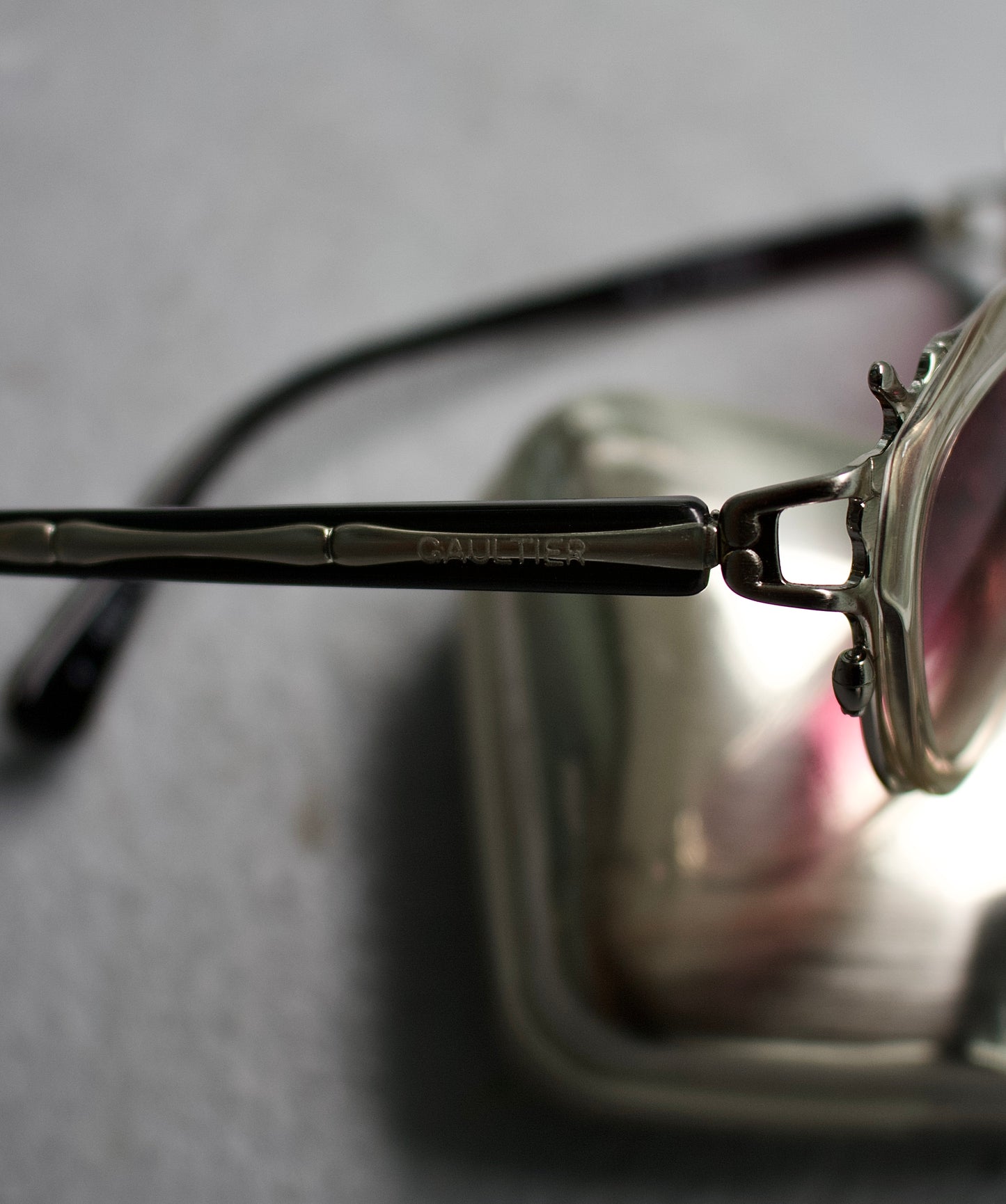 Jean-Paul GAULTIER Vintage 00s Gradient Lens Sunglasses