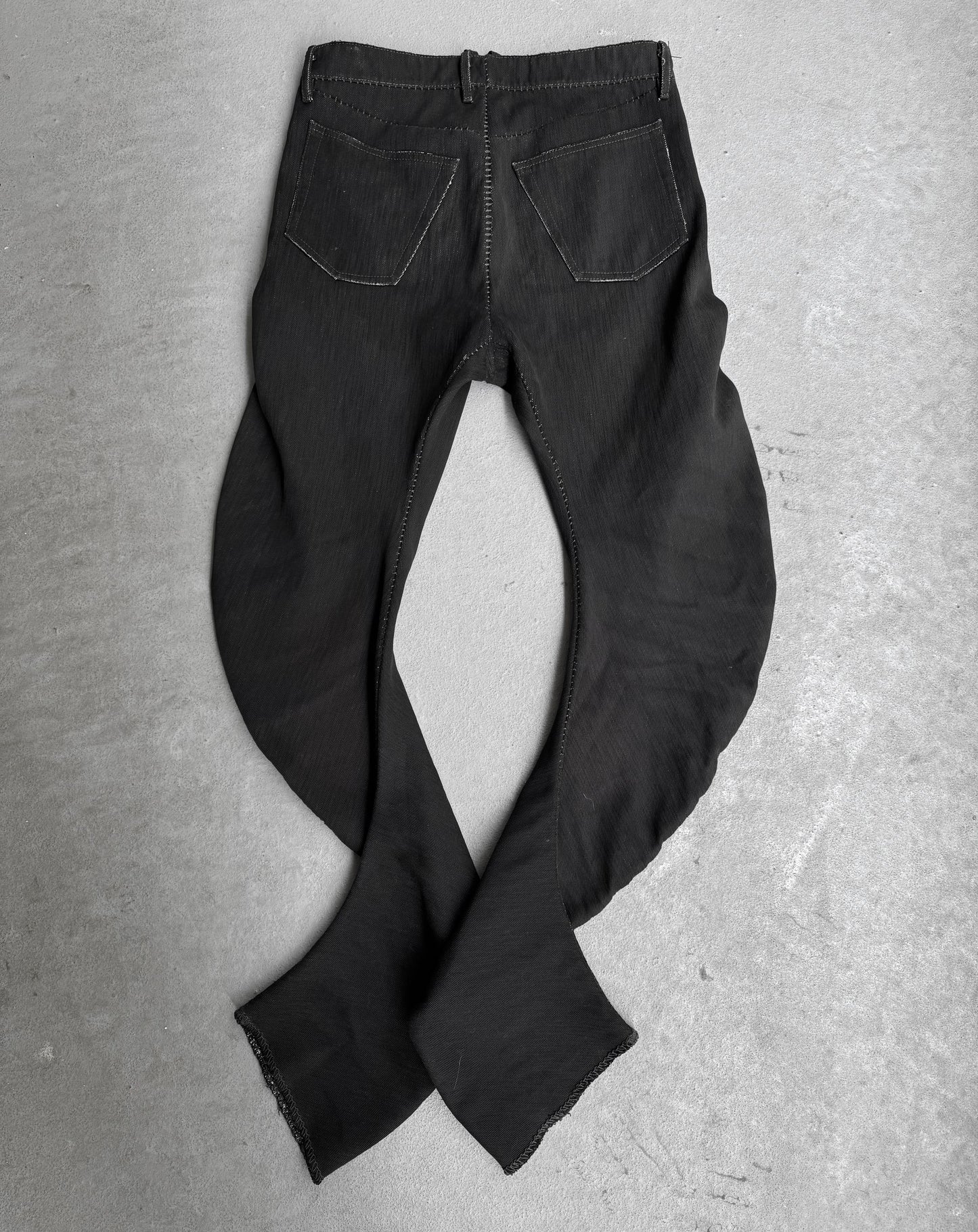 Carol Christian Poell ‘JM/2250 KIT-BW’ Overlock-Stitching J-Cut Denim