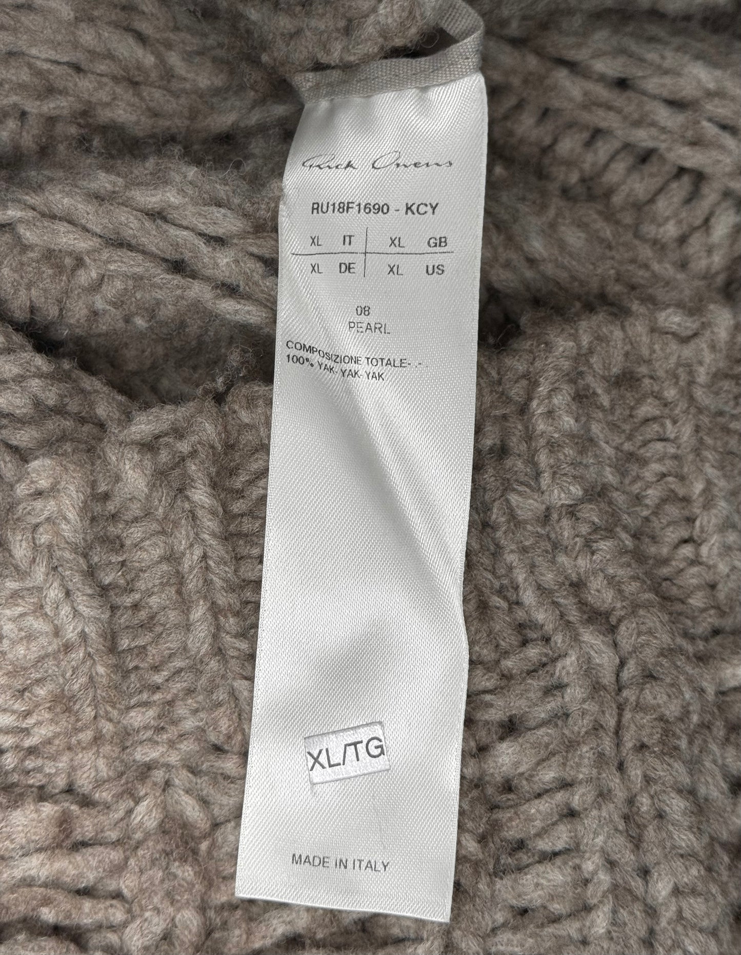 Rick Owens FW18 "SISYPHUS" PEARL Chunky Open Yak Wool Knit